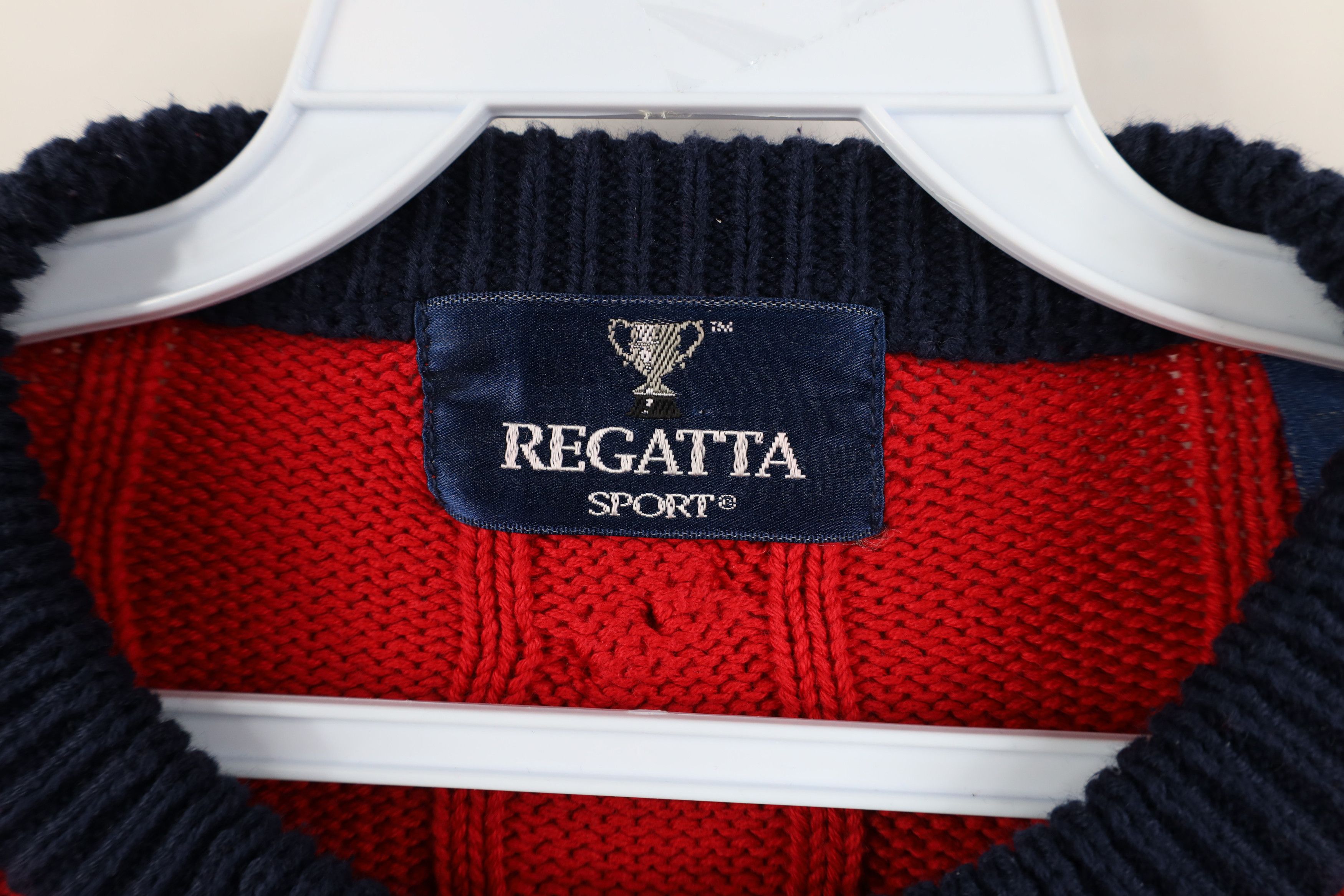 Vintage Vintage 90s Streetwear Chunky Ribbed Cable Knit Sweater Red Size US L / EU 52-54 / 3 - 4 Thumbnail