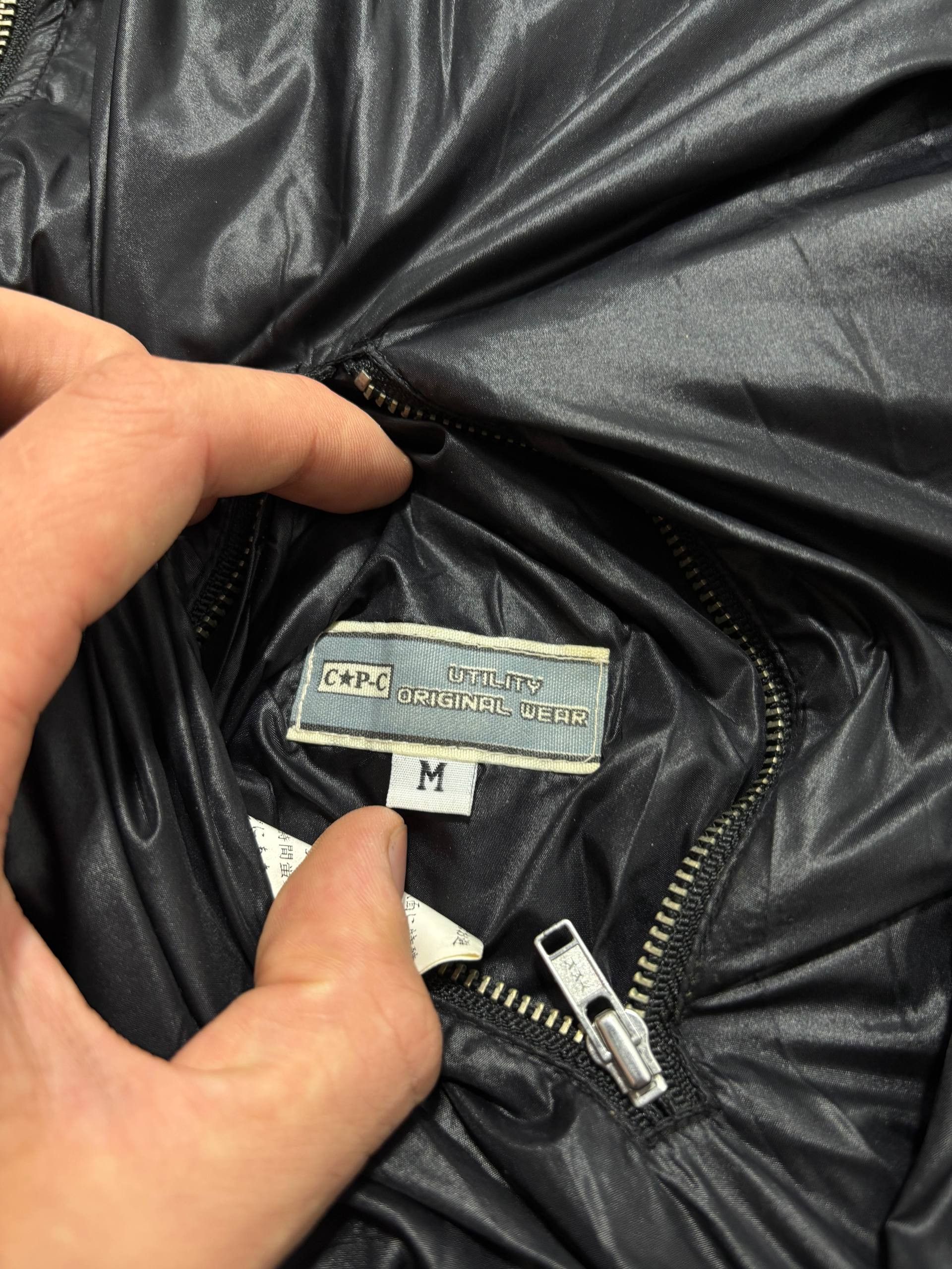 Japanese Brand CAP-C Utility Black Shiny Nylon Cropped Puffer Jacket M Size US S / EU 44-46 / 1 - 6 Thumbnail