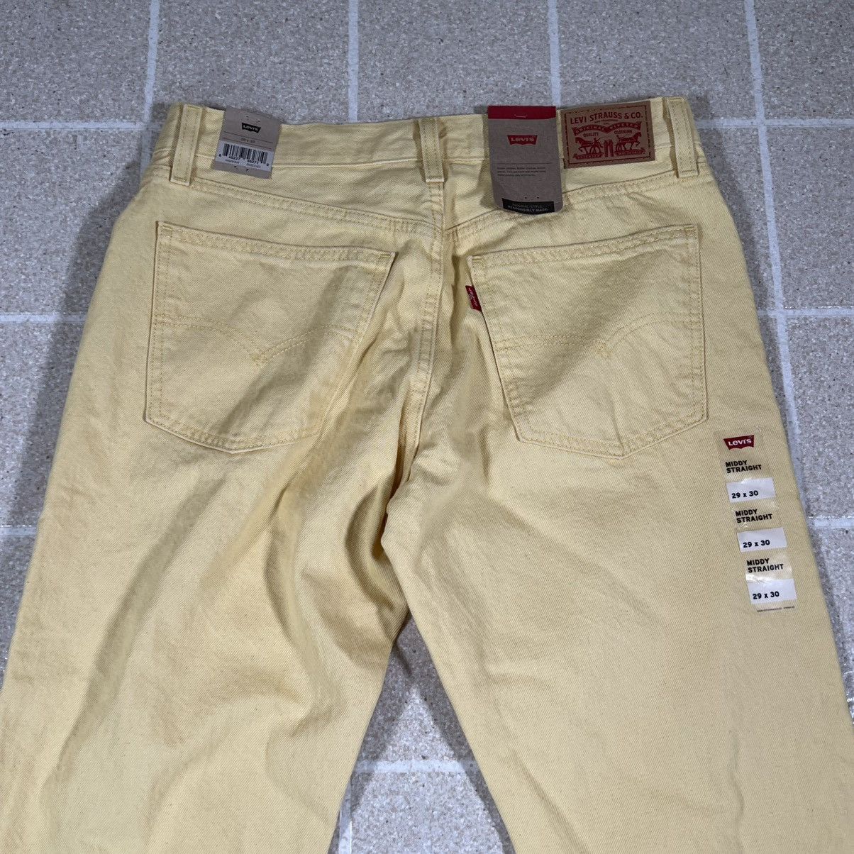 Levi's Levis Jeans Womens 29 Middy Straight Mid Rise Yellow Denim Size 29" - 2 Thumbnail