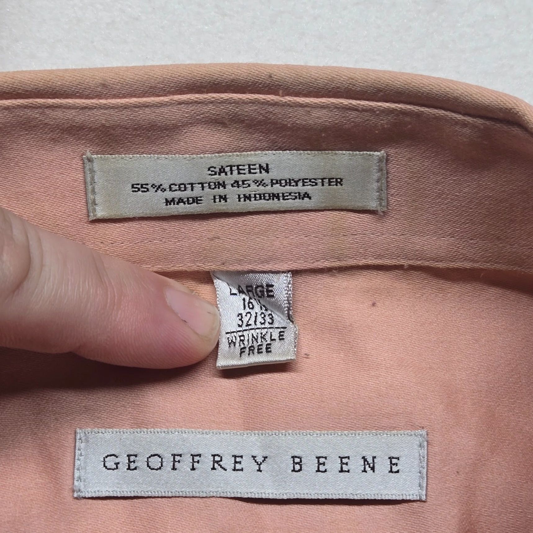 Geoffrey Beene Geoffrey Beene Sateen Button Up Shirt Long Sleeve Men's L Large 16-34/35 Pink Cotton Polyester Dress Shirt Shirt Mens Large Pink 90s? Size 42R - 2 Thumbnail