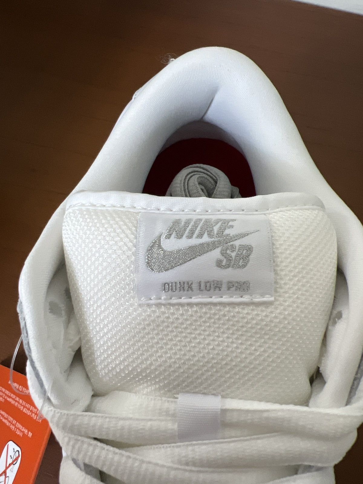 Nike Supreme nike SB dunk low 94 white metallic silver Size US 9 / EU 42 - 15 Thumbnail