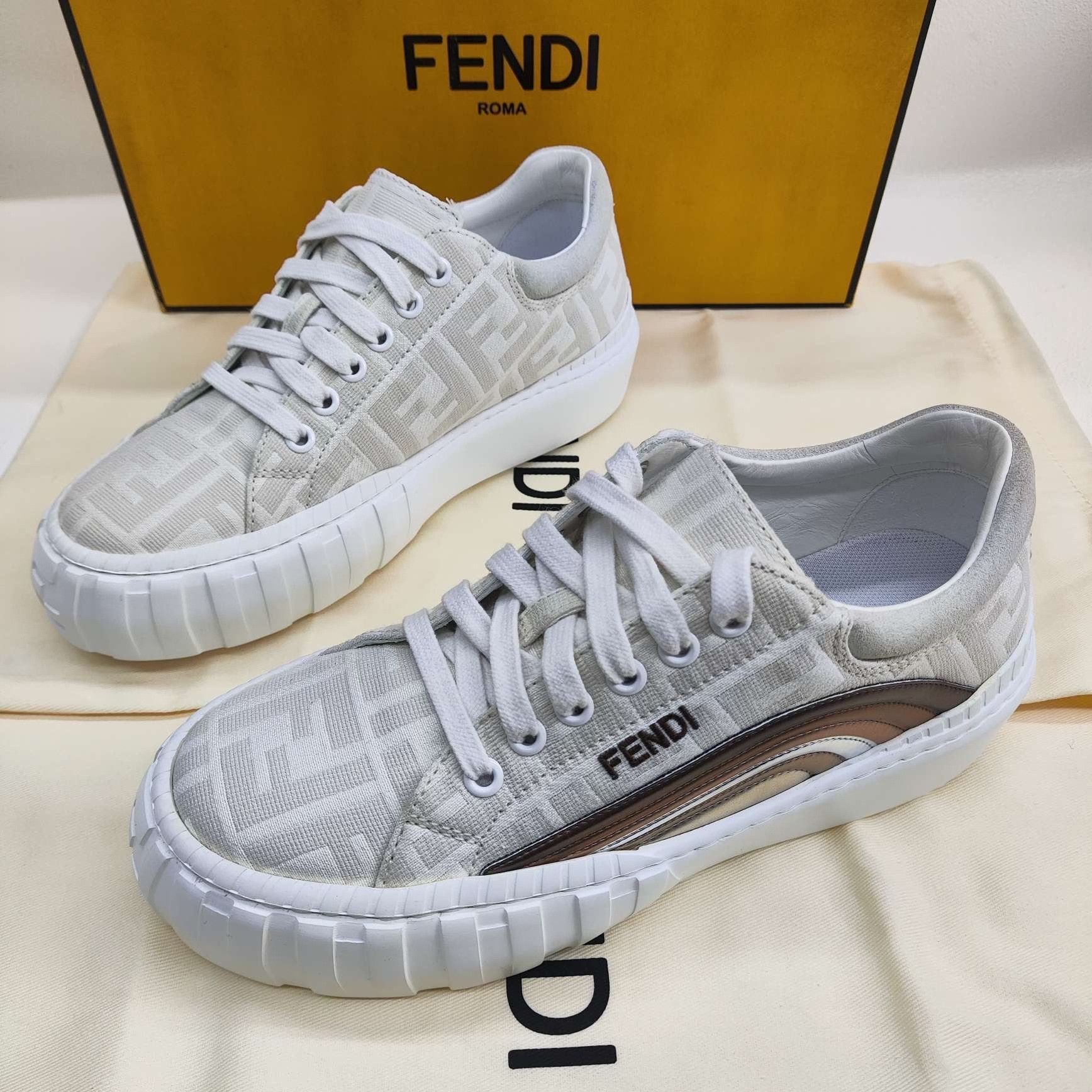 Fendi Fendi Leather White Lowtop Sneakers us_6-5 Women Size US 6.5 / IT 36.5 - 1 Thumbnail