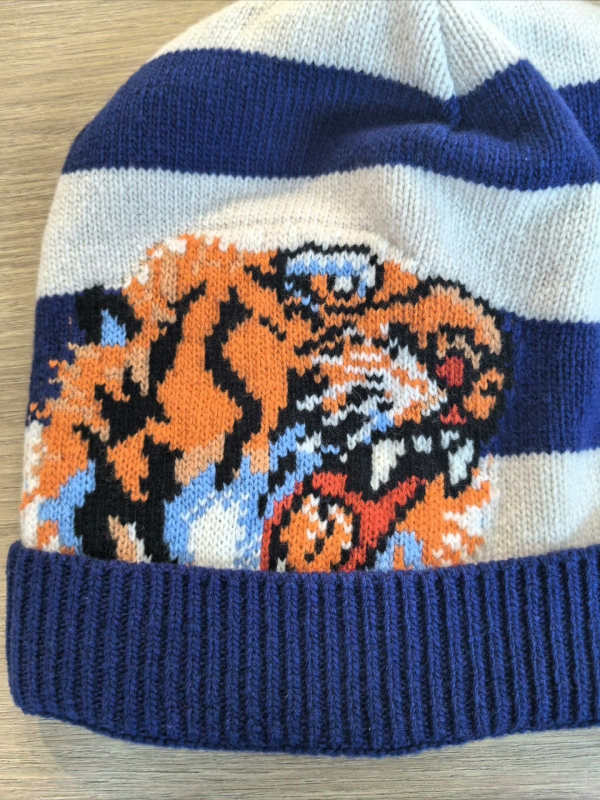 Gucci Gucci Blue Striped Wool Knit Beanie Hat with Tiger Head Size ONE SIZE - 2 Thumbnail