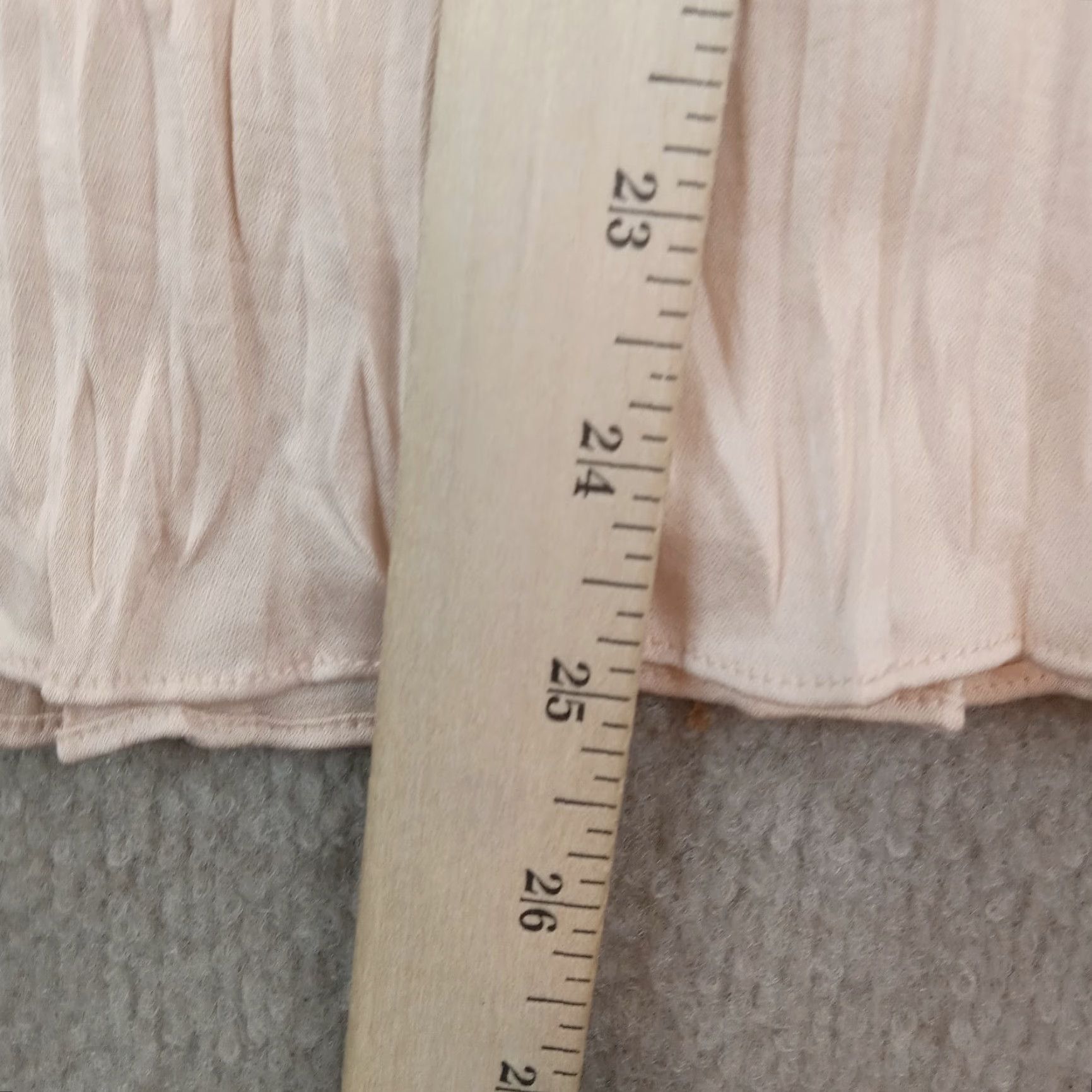 Vince Vince Womens Large Pink Sleeveless V-Neck Blouse Lightweight Pleated Polyester Size S / US 4 / IT 40 - 3 Thumbnail