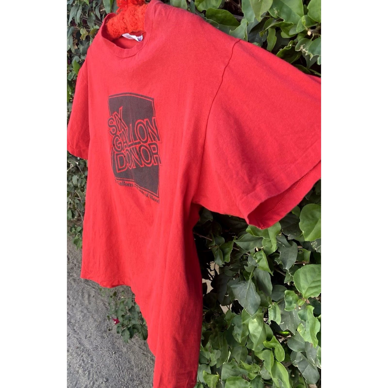Hanes VINTAGE Hanes Six Gallon Donor T Shirt Red Graphic Print USA XL Blood Donation Crew Neck Short Sleeve Men Size US XL / EU 56 / 4 - 5 Thumbnail