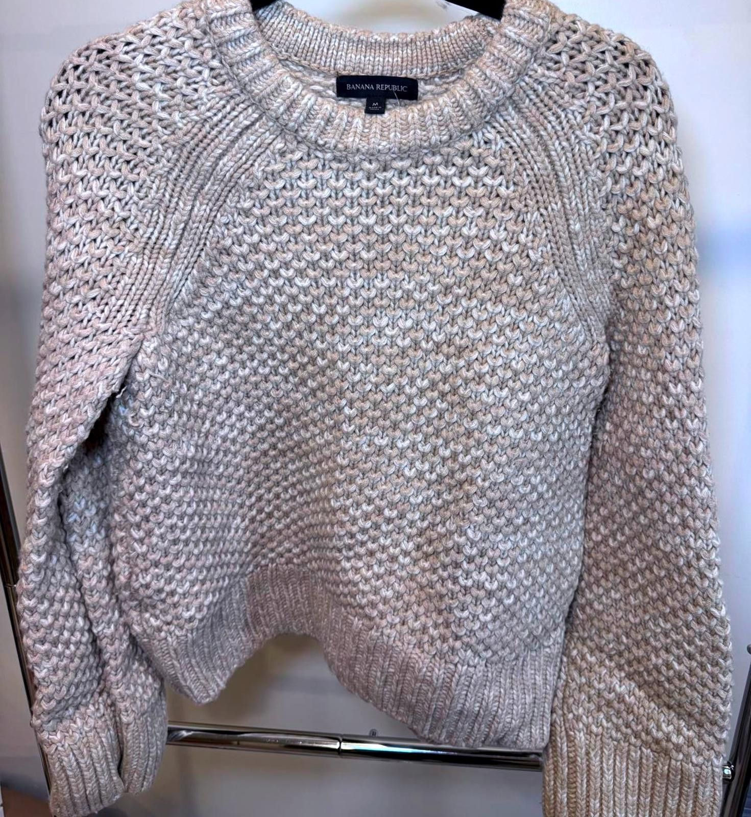 Banana Republic Cozy Knit Sweater by Banana Republic - Size M Size M / US 6-8 / IT 42-44 - 1 Thumbnail