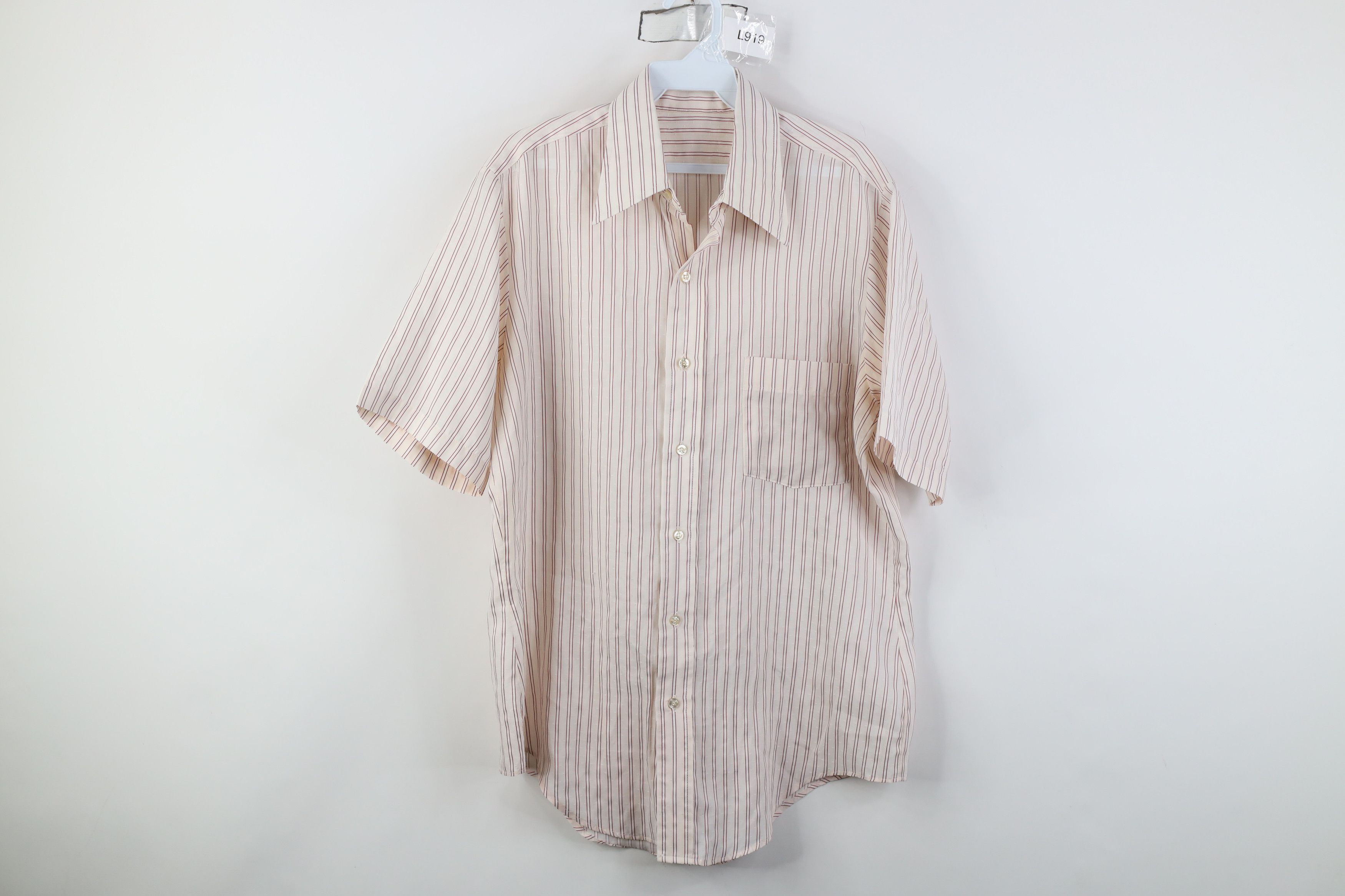 Vintage Vintage 70s Streetwear Short Sleeve Collared Button Shirt Size US L / EU 52-54 / 3 - 1 Thumbnail
