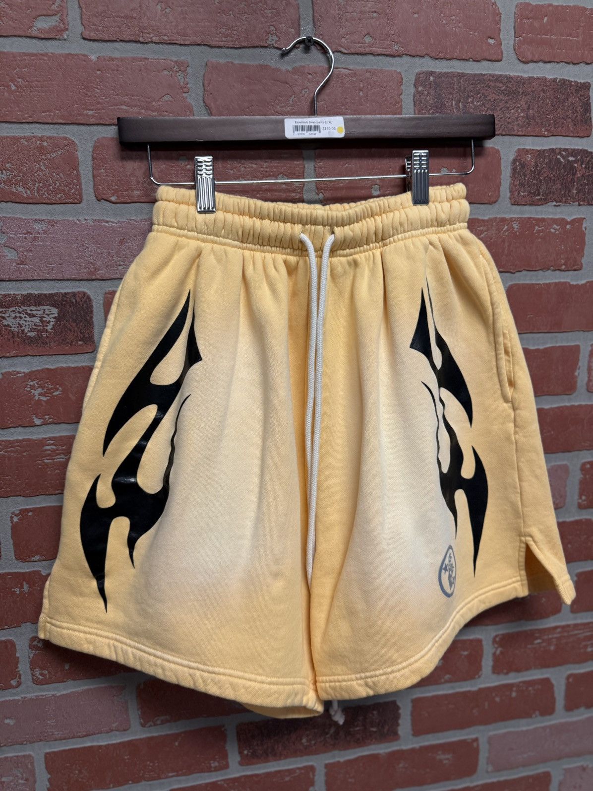 HELLSTAR Hellstar Flame Shorts Yellow Size XS Brand New Size US 30 / EU 46 - 3 Thumbnail