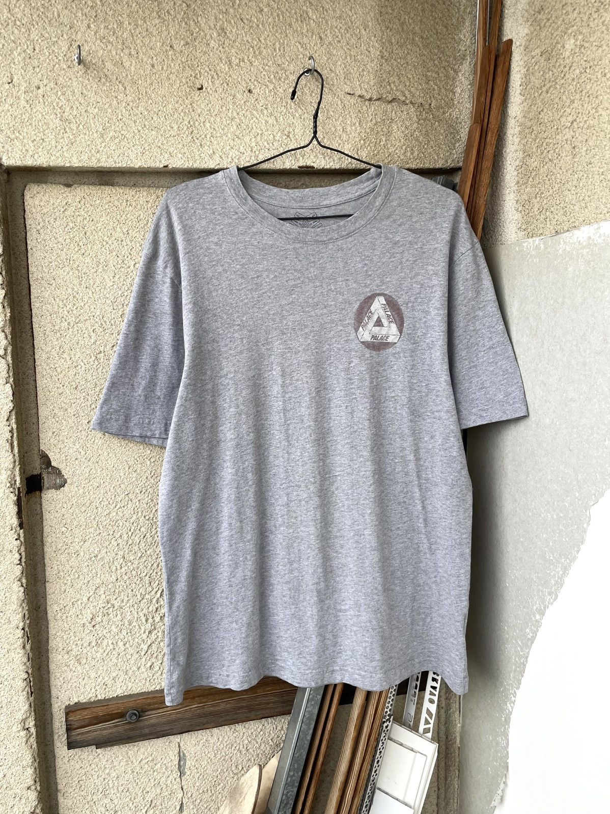 Palace Vintage Palace Skateboards Tri-Ferg Logo T-Shirt Size XL Size US XL / EU 56 / 4 - 2 Thumbnail