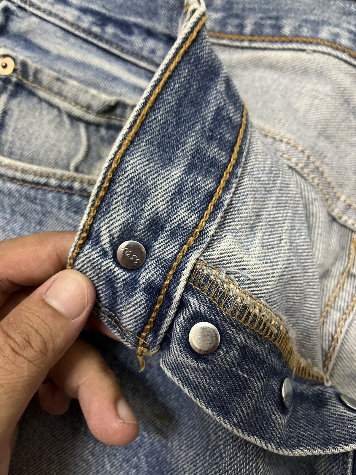 Levi's Vintage levis 501XX light blue distressed Size US 35 - 6 Thumbnail