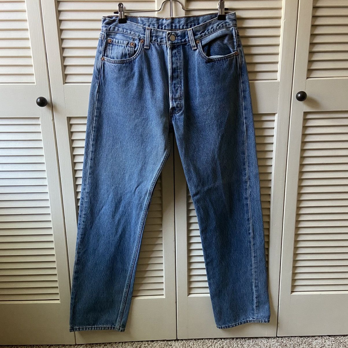 Levi's × Vintage Vintage Levi’s 501 Made in USA Blue Light Denim Jeans Pant Size US 31 - 1 Thumbnail