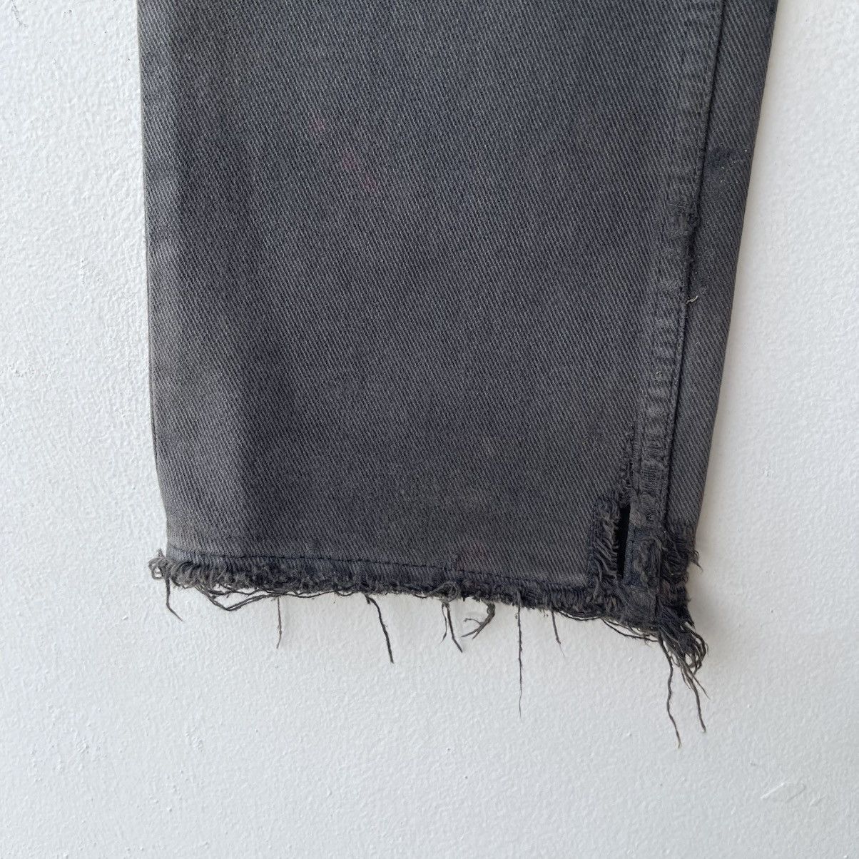 Helmut Lang Thrashed Archival 90s HELMUT LANG Faded Black Denim Jeans Size US 30 / EU 46 - 10 Thumbnail