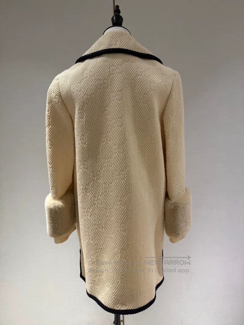 Gucci Gucci Cuff mink colour-blocked pocket jacket Size XS / US 0-2 / IT 36-38 - 2 Thumbnail
