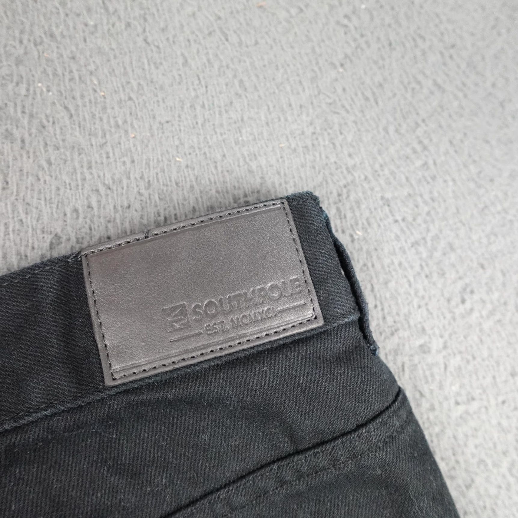Southpole VINTAGE Southpole Jeans Mens 34x32 Black Straight Leg Stretch Denim 5 Pocket Casual Size US 34 / EU 50 - 7 Thumbnail