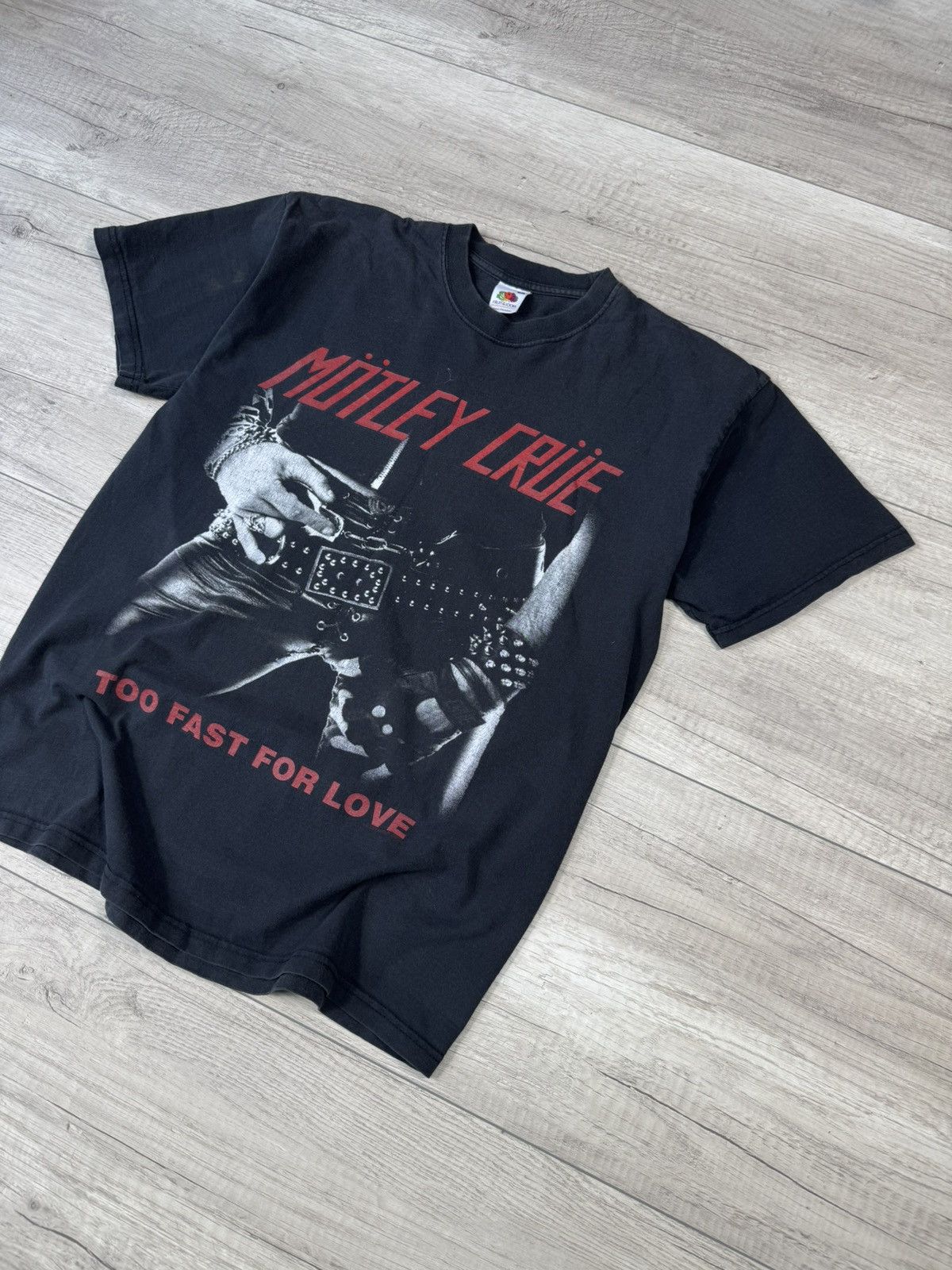 Vintage Motley Crue 2001 vintage too fast for love tee black glam Size US M / EU 48-50 / 2 - 2 Thumbnail