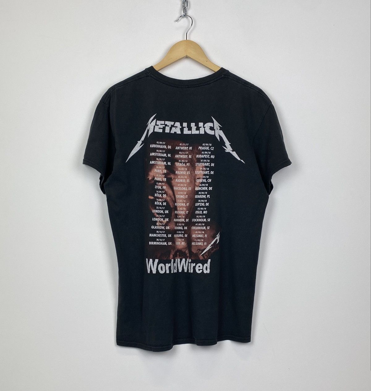 Band Tees Metallica Worldwired Rock Band Tour Tee Graphic Promo Black Size US L / EU 52-54 / 3 - 6 Thumbnail