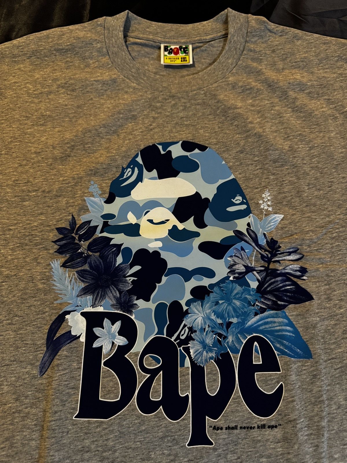 Bape BAPE FLORA BIG APE HEAD 2Xl RELAXED FIT TEE Size US XXL / EU 58 / 5 - 2 Thumbnail