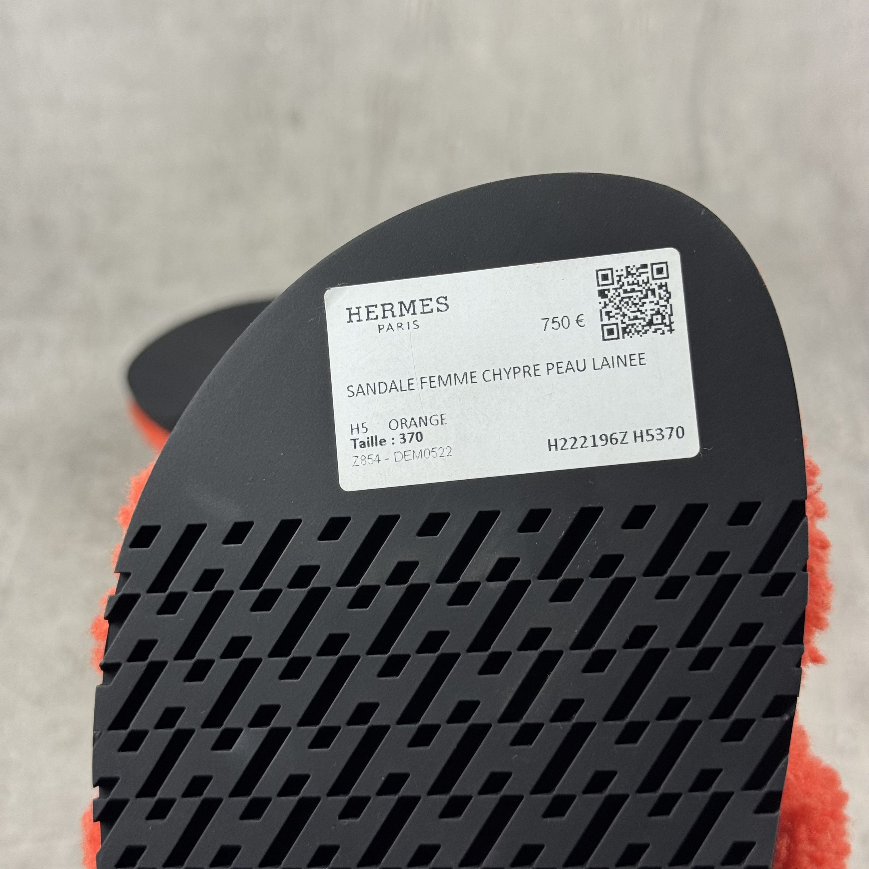 Hermes HERMES Sherling Chypre Sandals in Orange Size US 7 / IT 37 - 9 Thumbnail