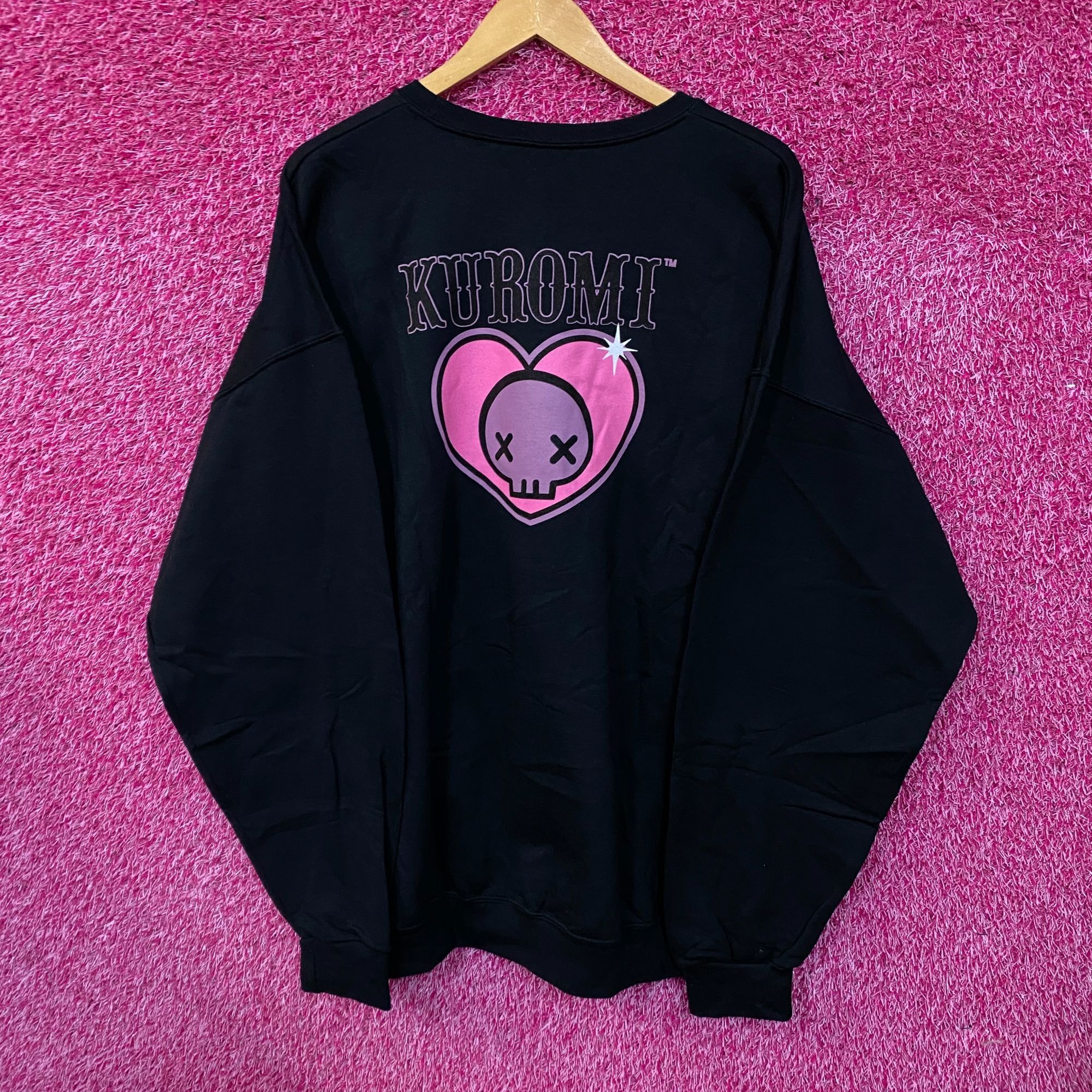 Other Kuromi In Love Crewneck sweater size 2XL Size US XXL / EU 58 / 5 - 3 Thumbnail