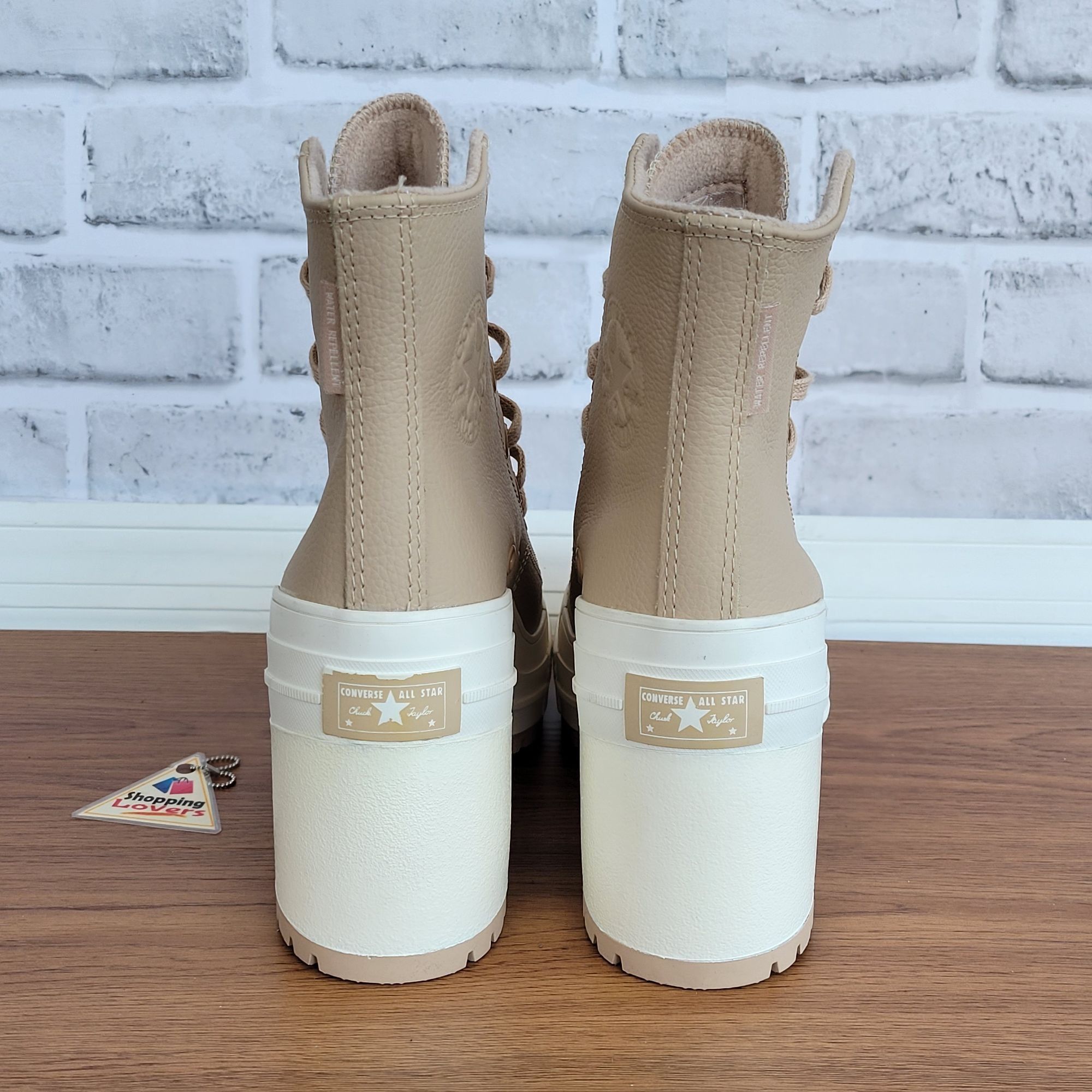 Converse ⭐Converse Chuck 70 De Luxe Platform Weatherized Leather 10.5 Size US 10.5 / EU 43-44 - 4 Thumbnail