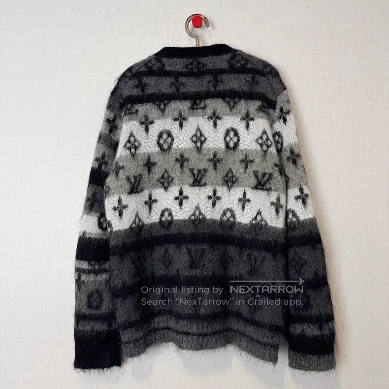 Louis Vuitton Louis Vuitton Classic black and white color scheme sweater Size US XL / EU 56 / 4 - 2 Thumbnail