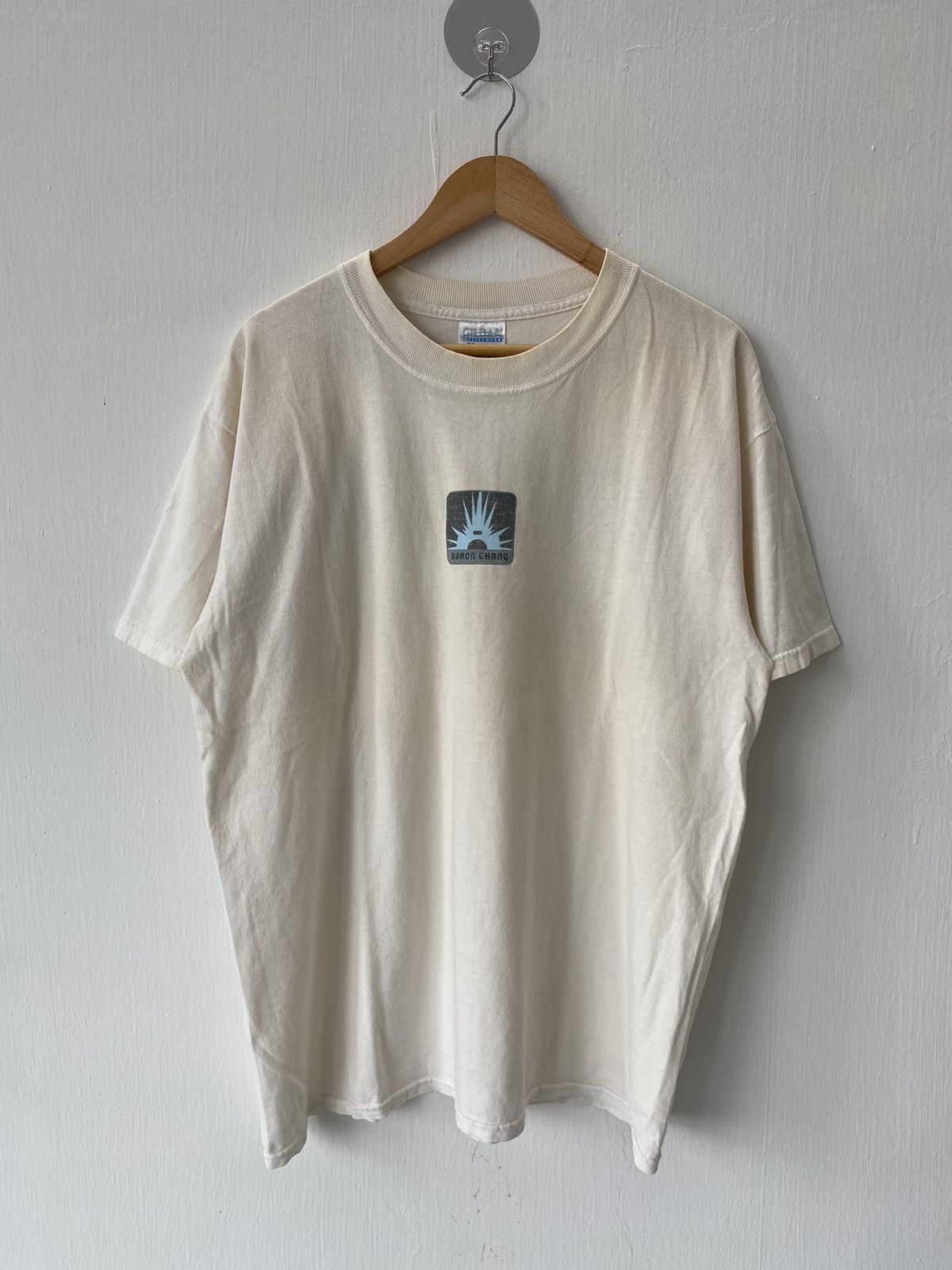 Vintage Vintage Aaron Chang Surf T-shirt Size US L / EU 52-54 / 3 - 4 Thumbnail