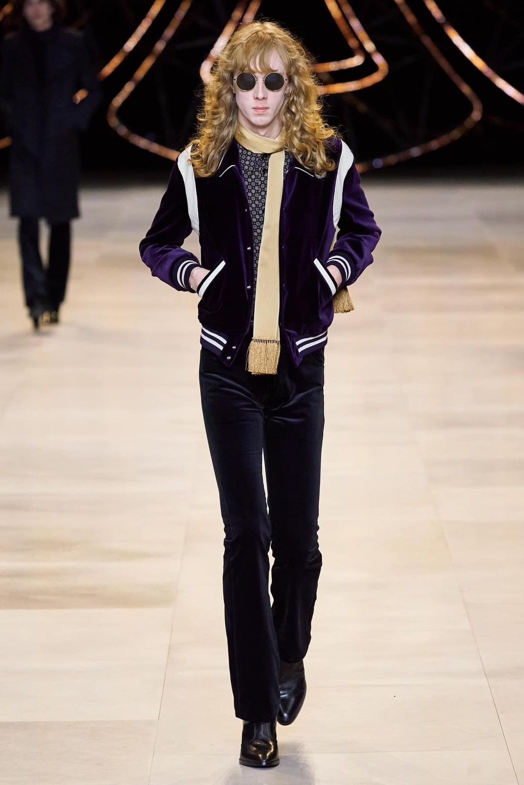 Celine Grail FW20 Celine purple velvet teddy jacket 46 Size US S / EU 44-46 / 1 - 4 Thumbnail