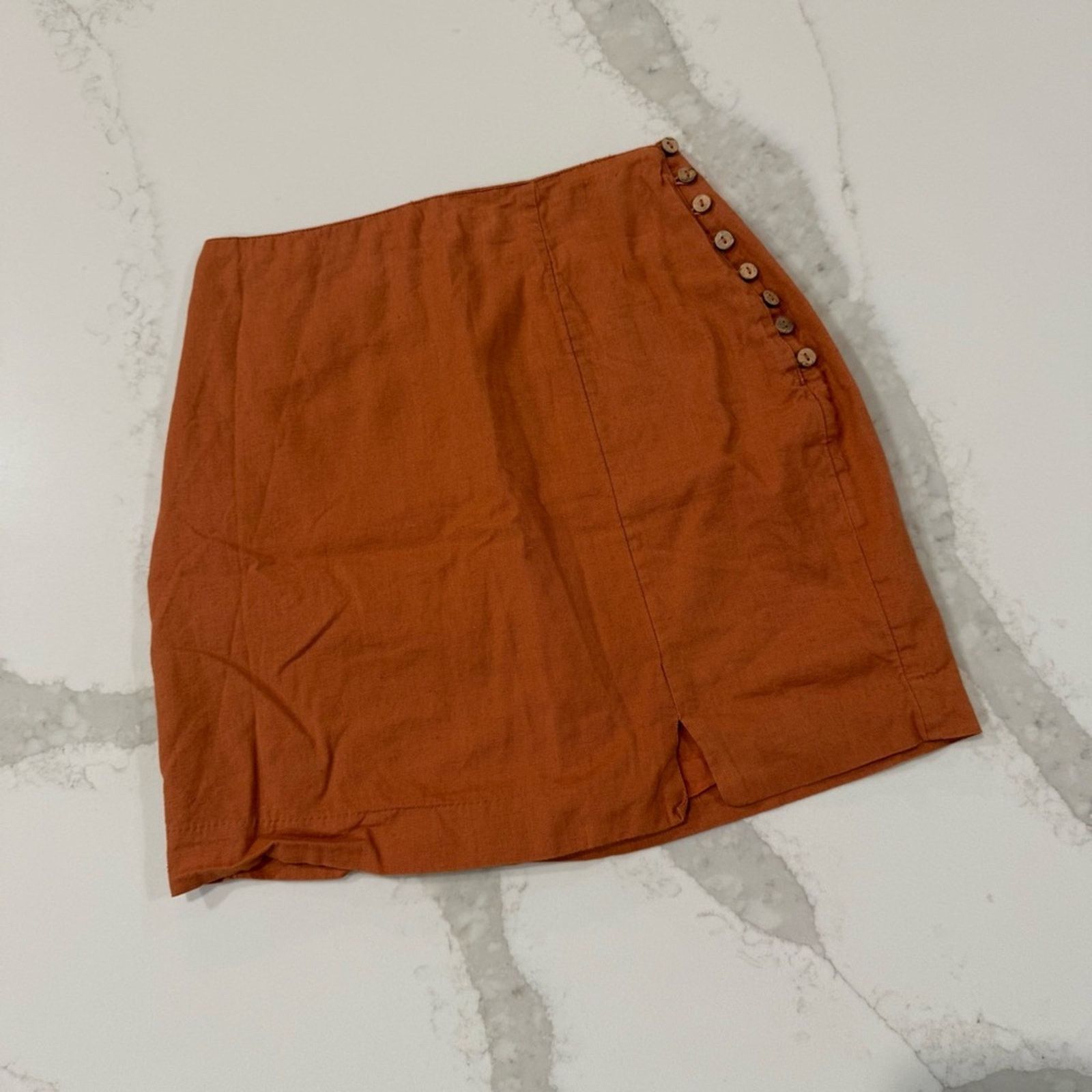 Free People Free People LinenBlend ButtonSide MiniSkirt Womens XS Orange Size 26" / US 2 / IT 38 - 1 Thumbnail