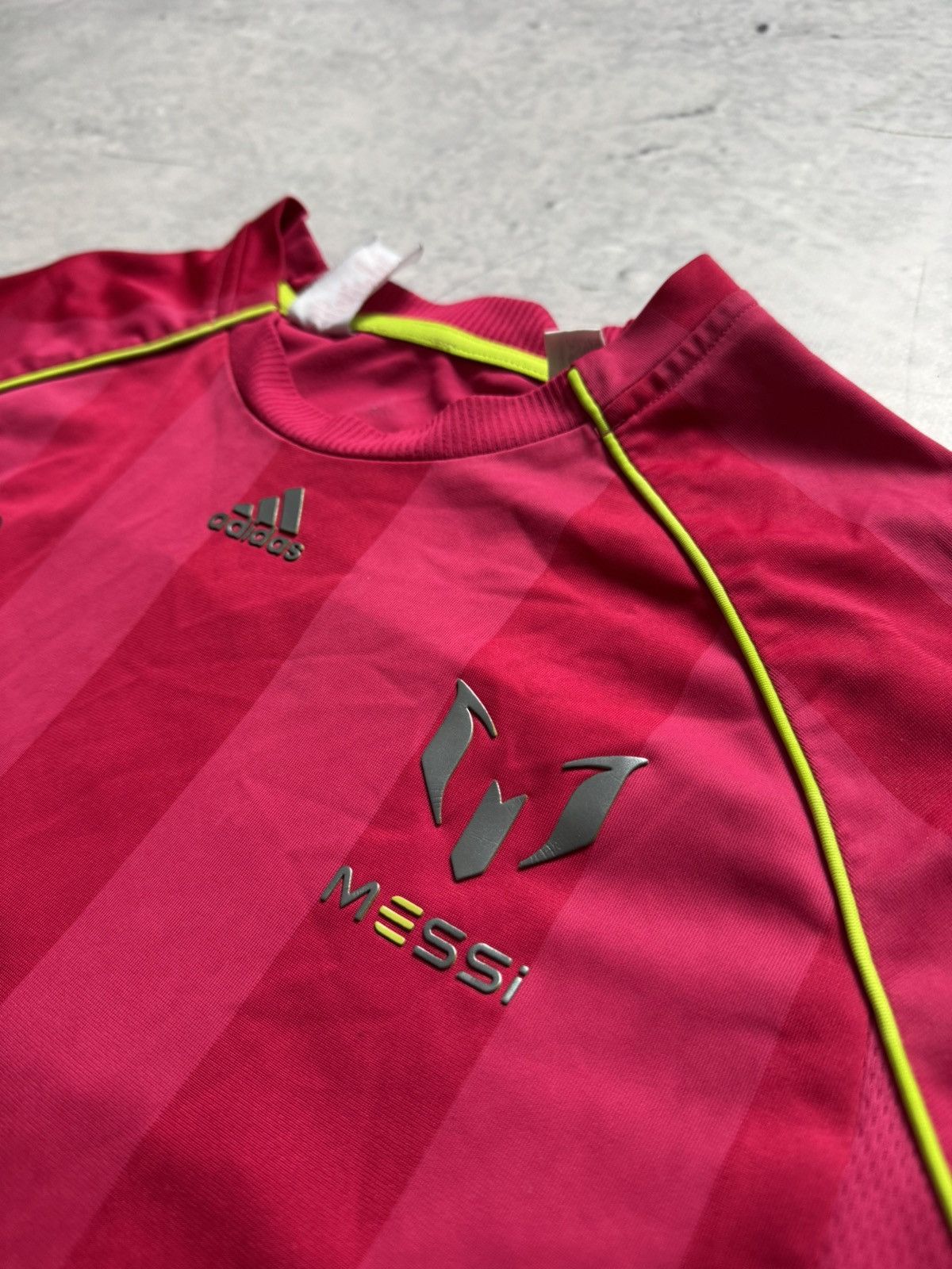 Adidas × Vintage ADIDAS MESSI Jersey tee 2014 Size M / US 6-8 / IT 42-44 - 3 Thumbnail