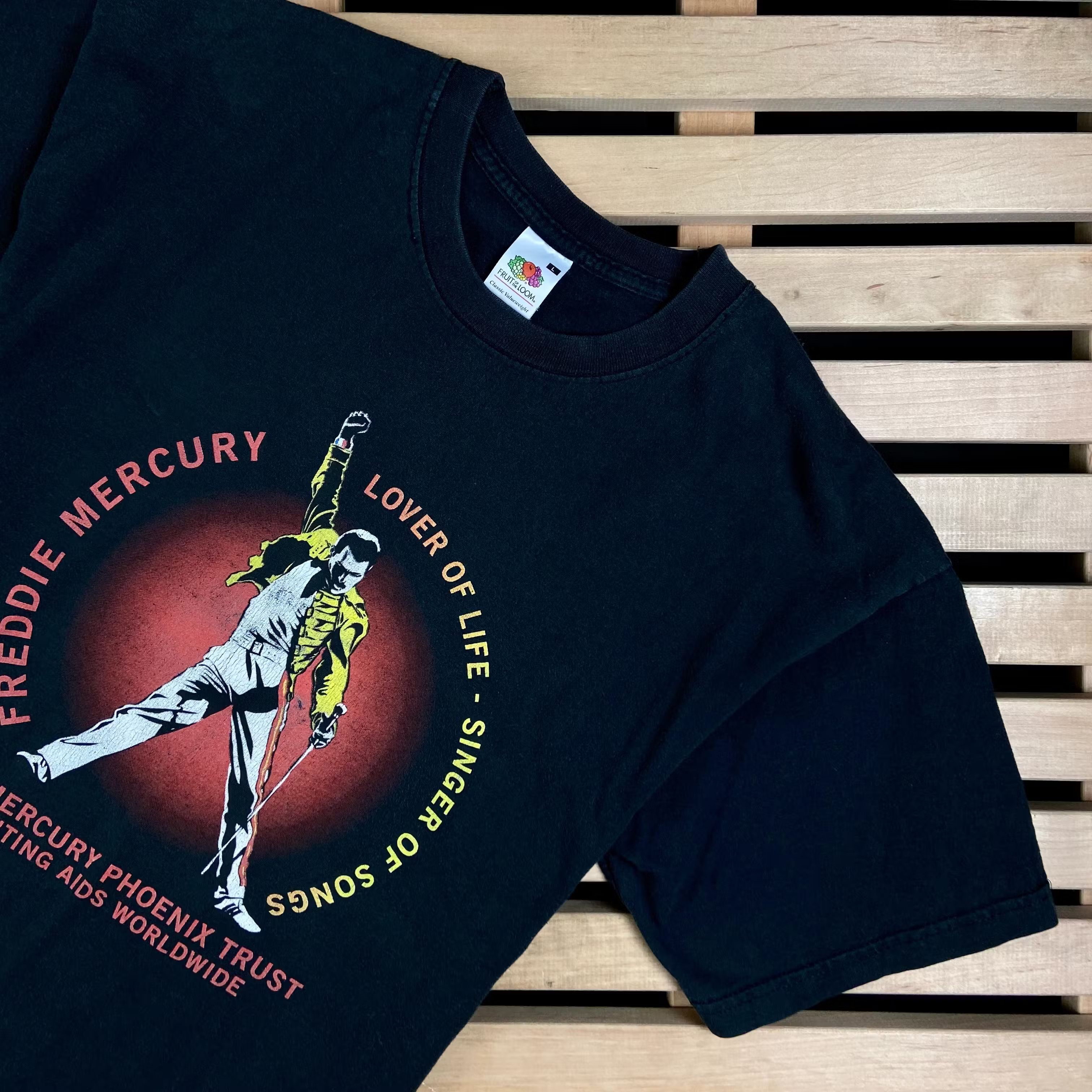 Band Tees × Vintage Mens Vintage T Shirt Freddie Mercury 2005 Size L Size US L / EU 52-54 / 3 - 2 Thumbnail
