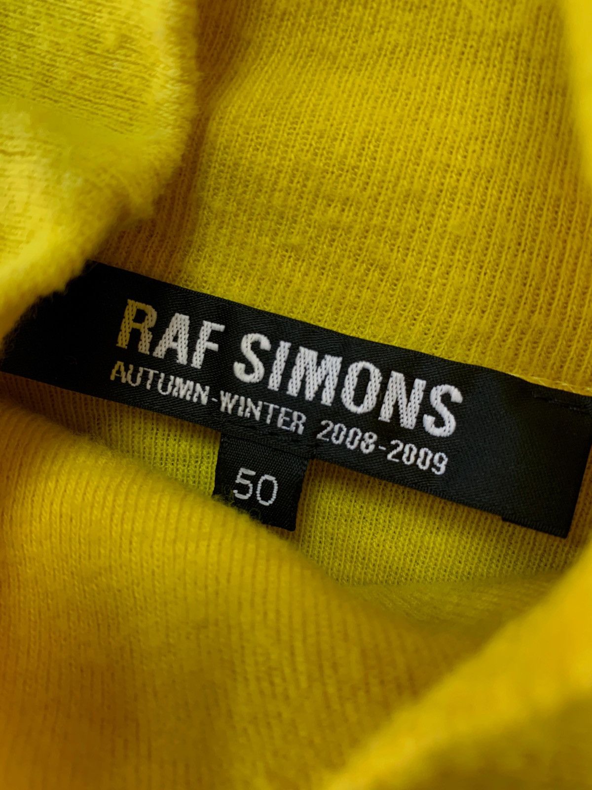 Raf Simons Autumn/Winter 2008-2009 Assymetrical Cut Sweater Size US M / EU 48-50 / 2 - 6 Thumbnail