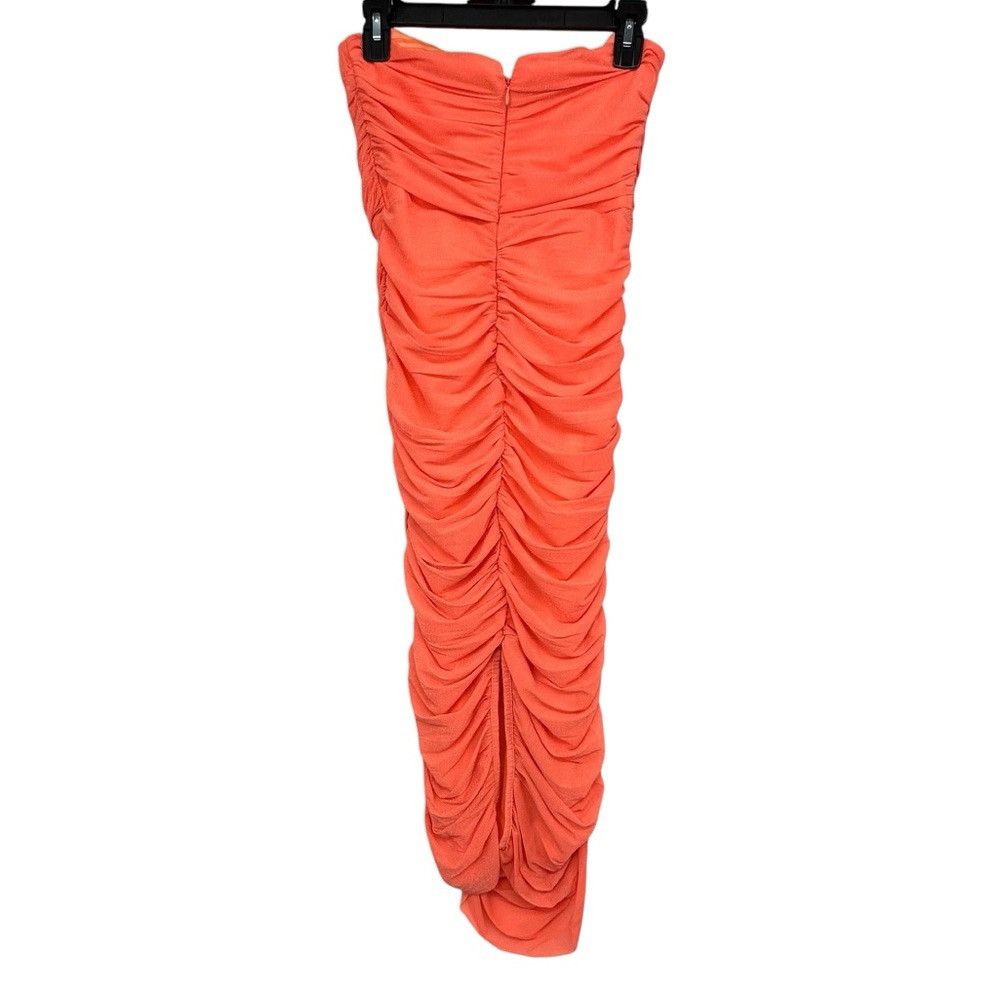 NOCTURNE NOCTURNE SPARKLY DRAPED RUCHED STRAPLESS DRESS SALMON ORANGE Size S / US 4 / IT 40 - 5 Thumbnail