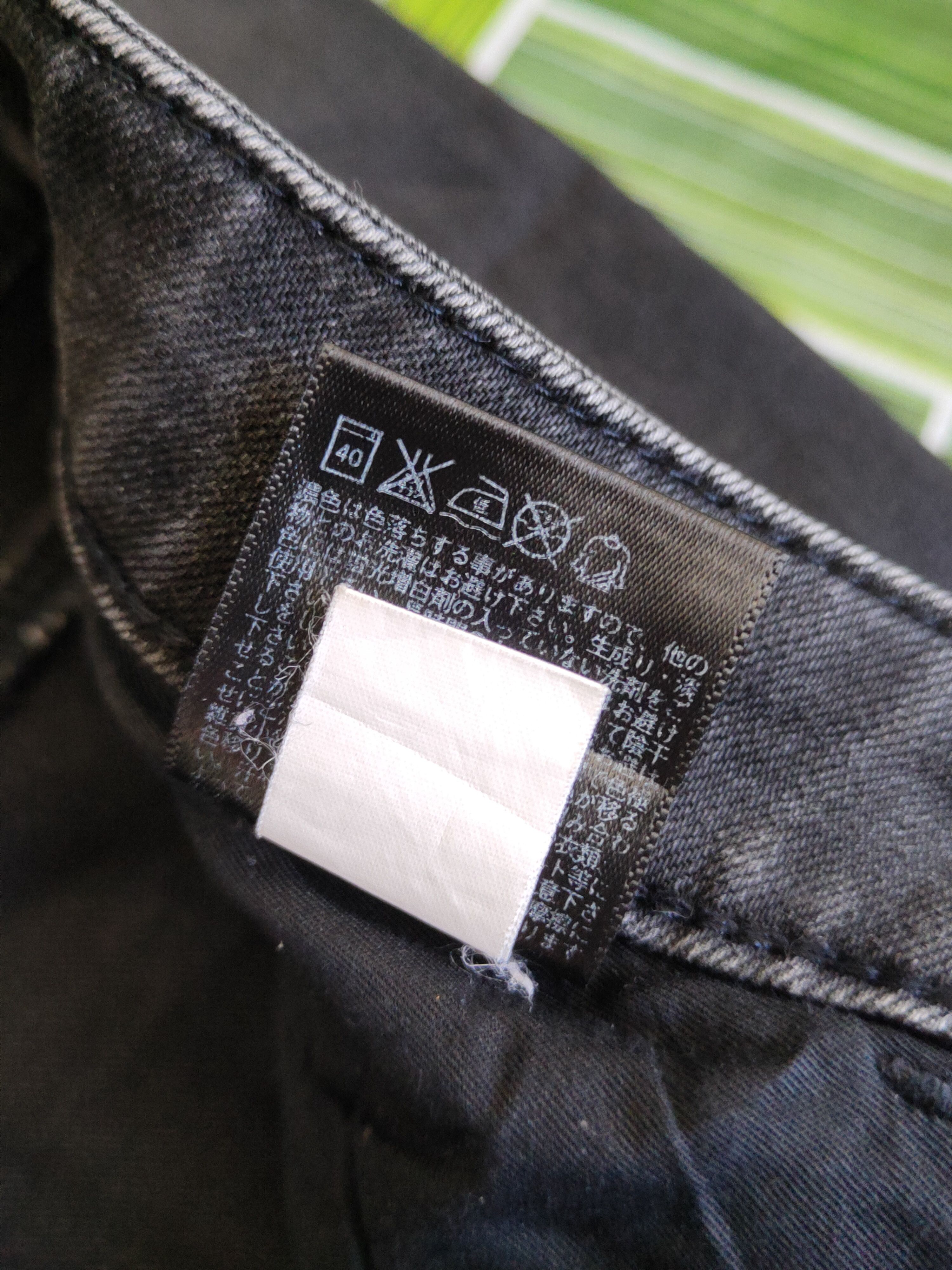 Japanese Brand Uniqlo japan fabric by kaihara Black Jeans #S1780 Size US 26 / EU 42 - 13 Thumbnail