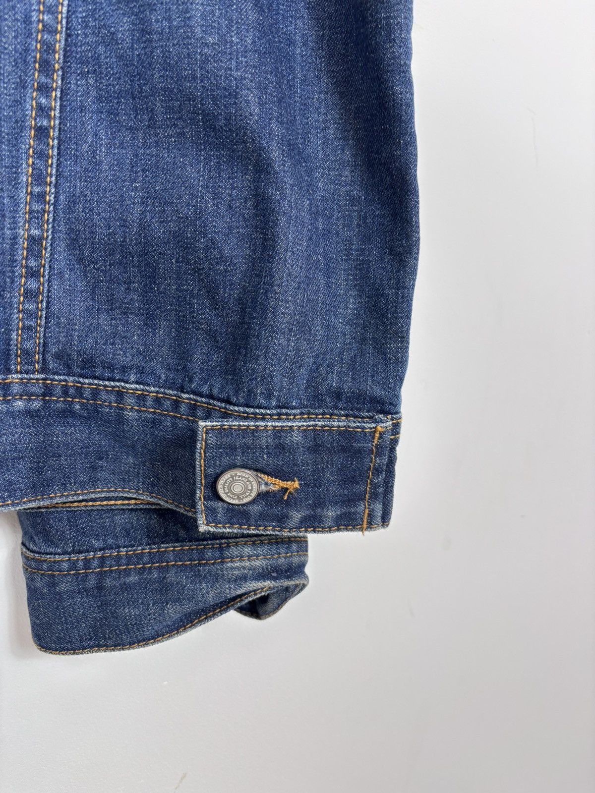 Harley Davidson Vintage Harley Davidson Big Embroidered Logo Denim Jacket Size US XXL / EU 58 / 5 - 23 Thumbnail