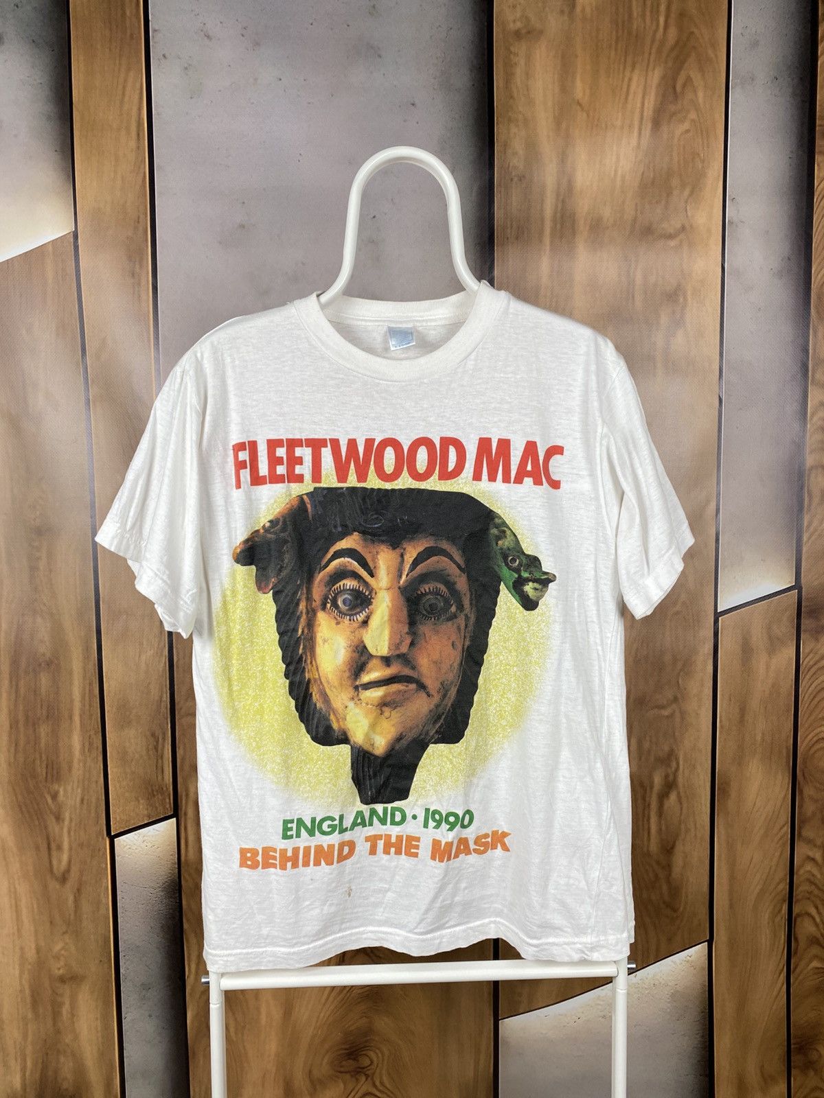 🎸Vintage 1990 T-Shirt Fleetwood Mac Behind The Mask Tee🎸