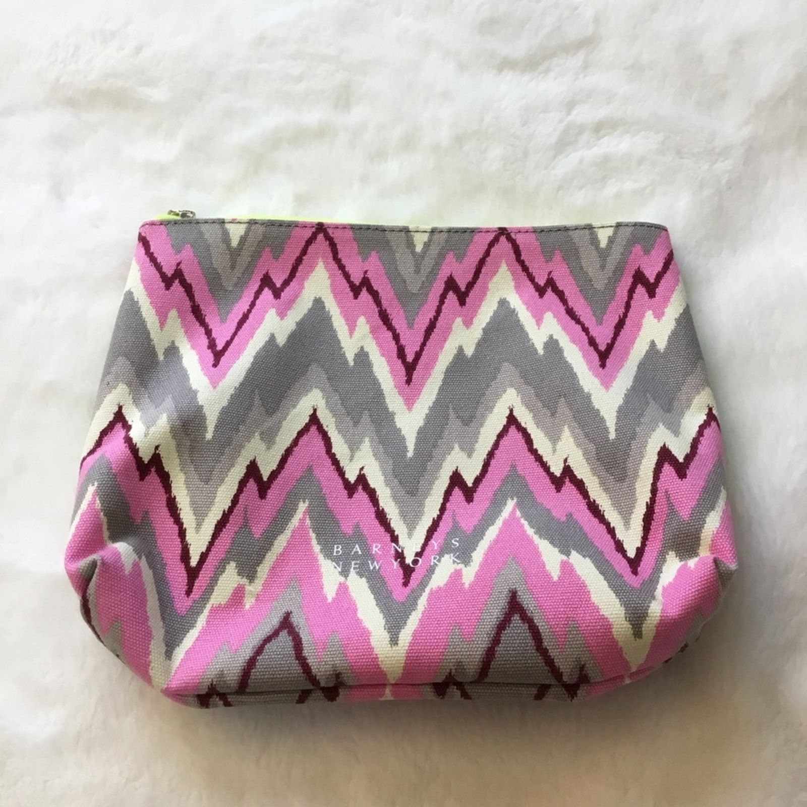 Barneys New York Barney New York Multi Color Makeup Bag Size ONE SIZE - 1 Thumbnail