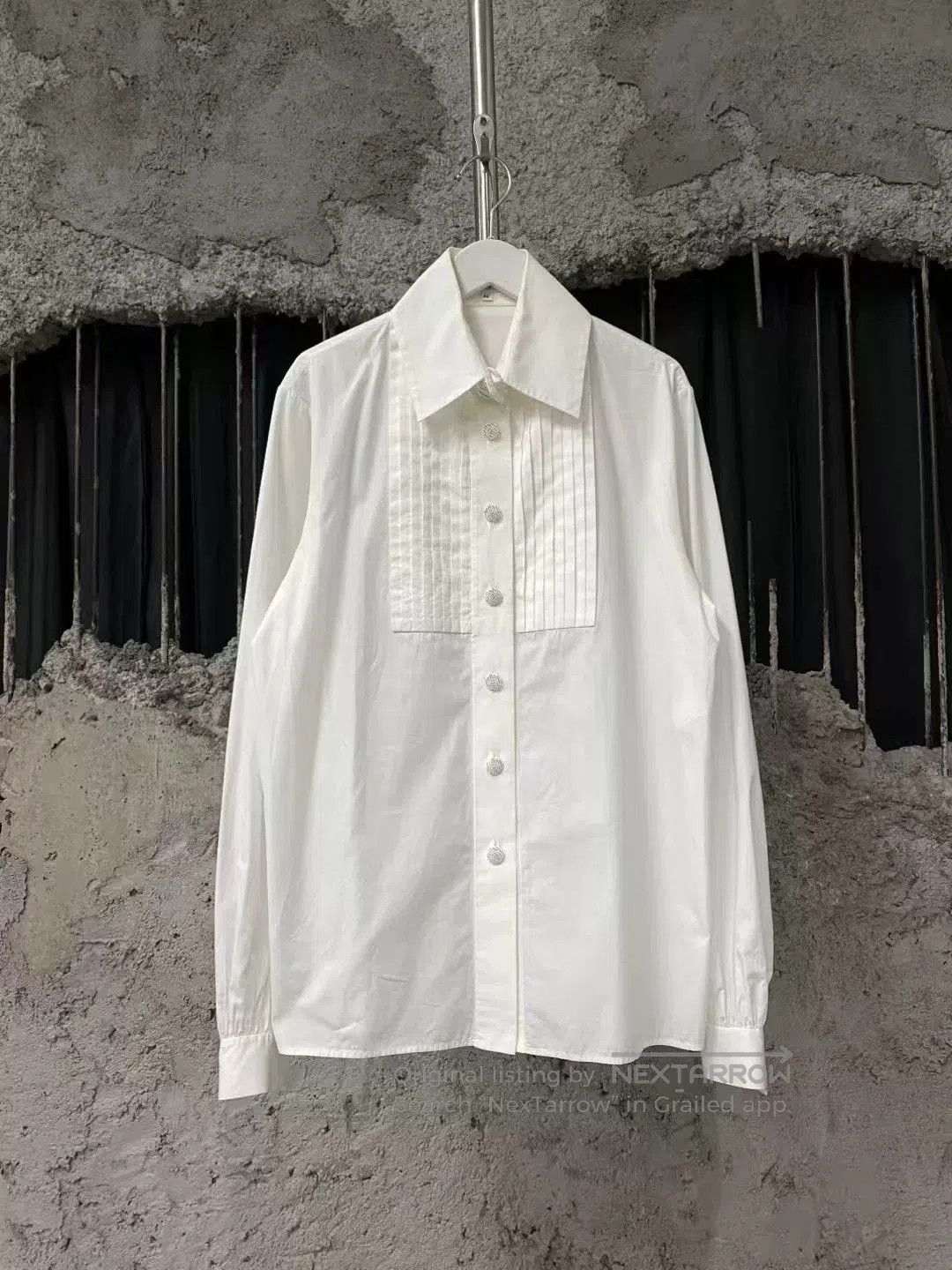 Chanel Chanel White French Accordion Collar Shirt. Size M / US 6-8 / IT 42-44 - 1 Thumbnail