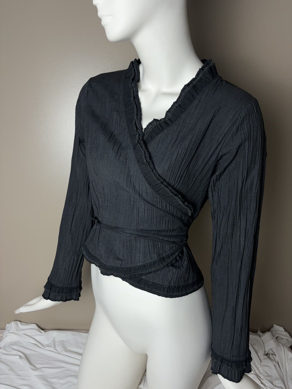 Vintage French lace up coquette style vintage blouse Size M / US 6-8 / IT 42-44 - 8 Thumbnail