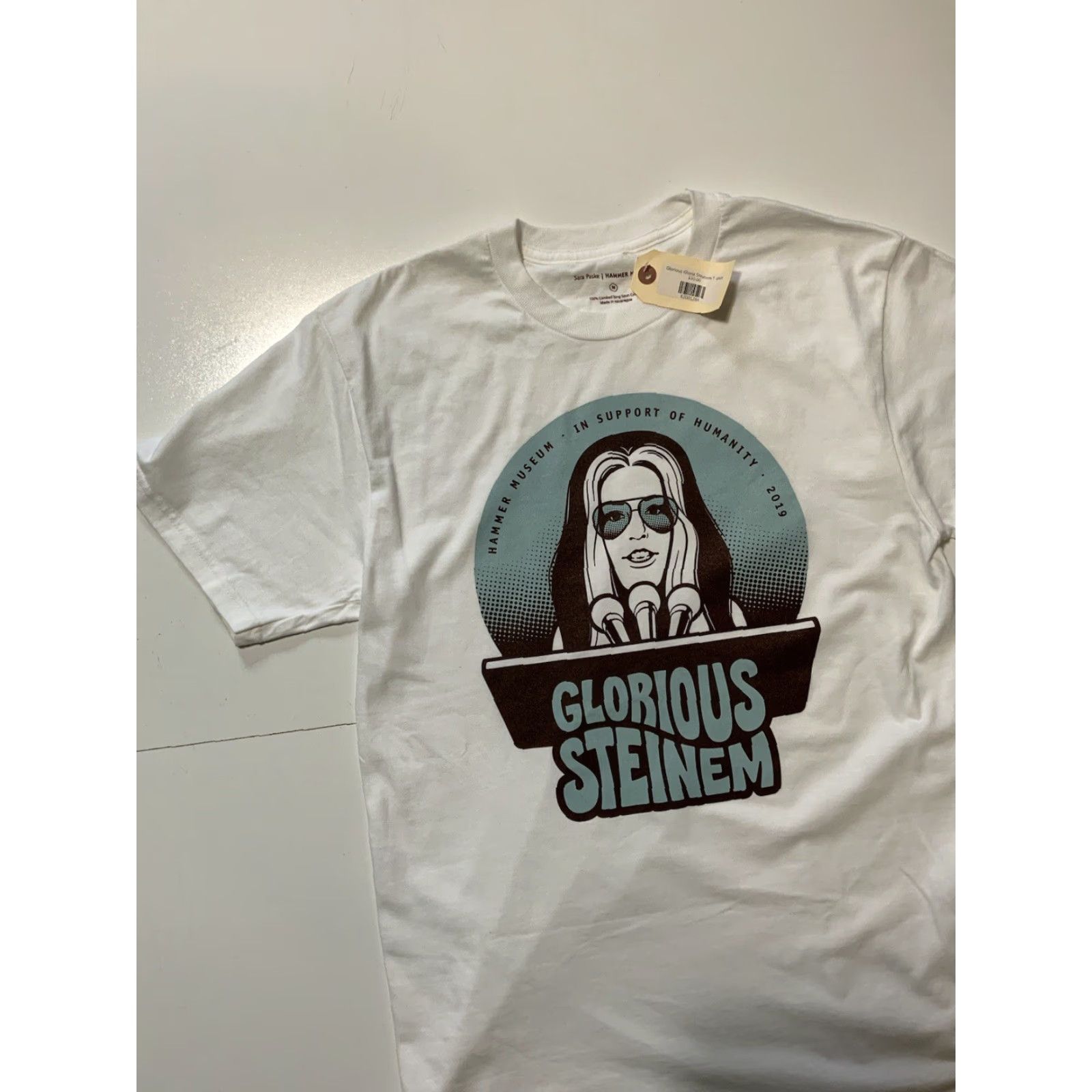 Vintage NWT Hammer Museum X Sara Paske Gloria Steinem Glorious Humanity Graphic T-Shirt Mens Medium White 2019 Graphic S/S Size US M / EU 48-50 / 2 - 4 Thumbnail