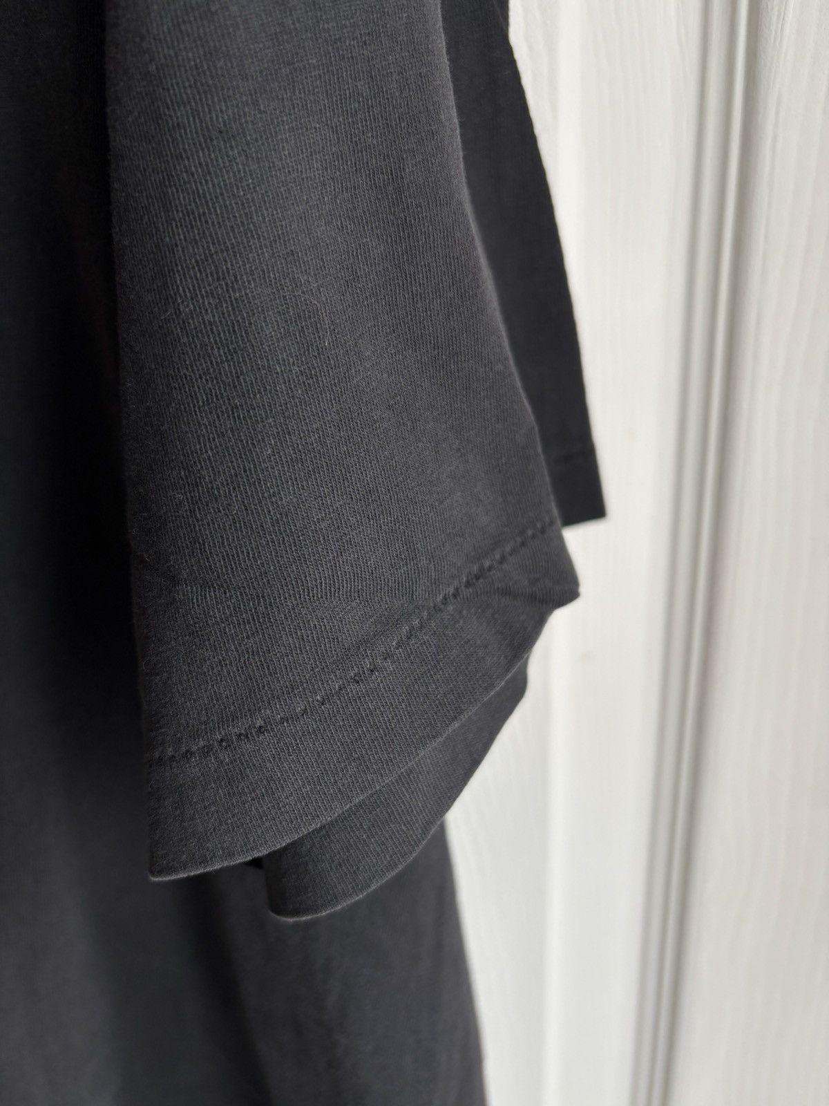 Levi's × Levi's Vintage Clothing × Vintage Levi’s Vintage Streetwear 90s Thrashed Black L T-shirt Size US L / EU 52-54 / 3 - 4 Thumbnail