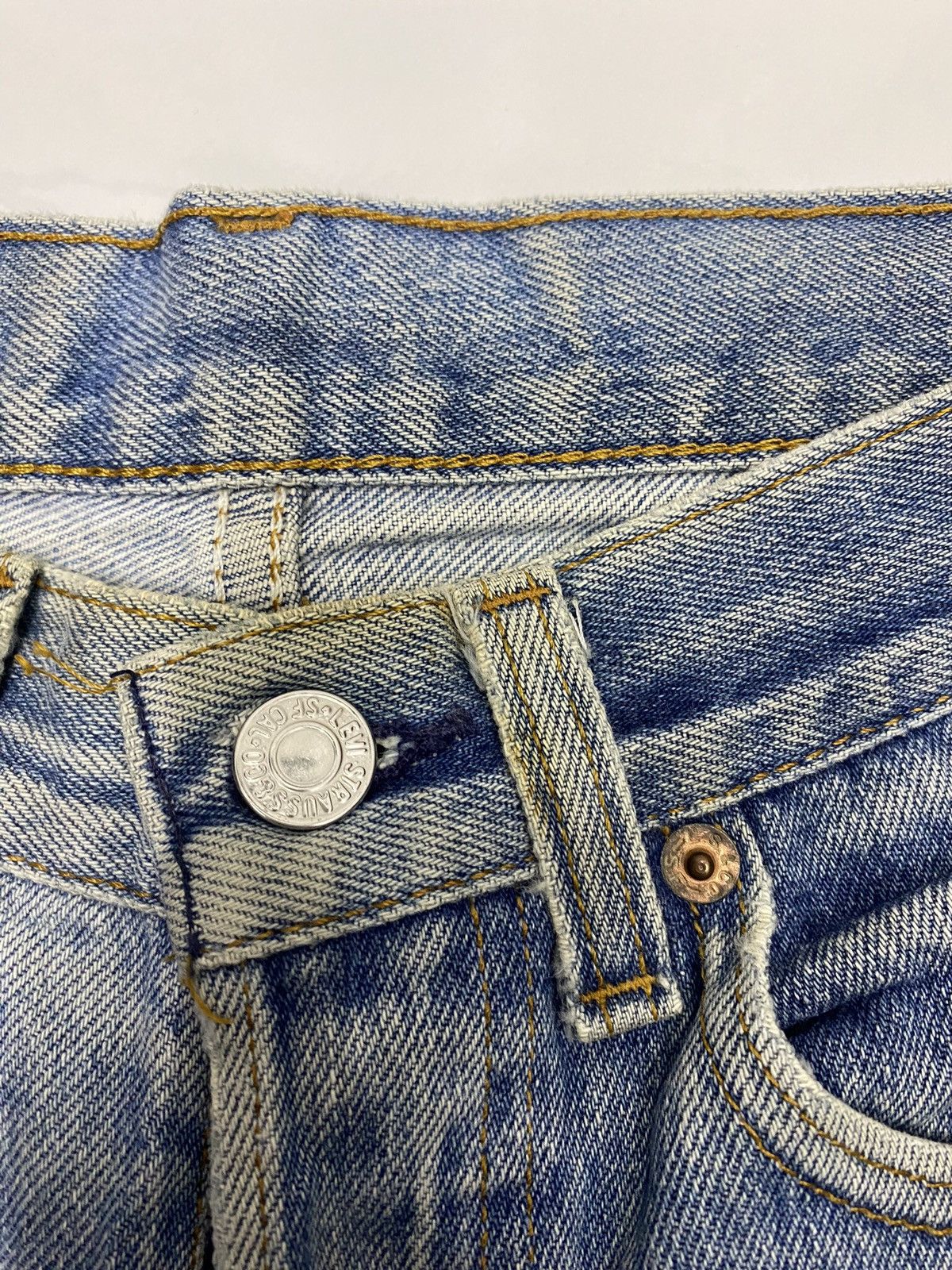Levi's × Vintage LEVIS 501 VINTAGE DISTRESSED DENIM JEANS MADE IN USA Size US 28 / EU 44 - 11 Thumbnail