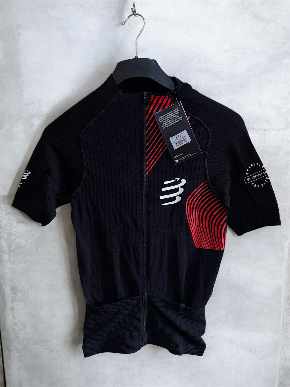 Vintage Compressport Triathlon Postural Aero SS Jersey L Black NWT Size US L / EU 52-54 / 3 - 2 Thumbnail