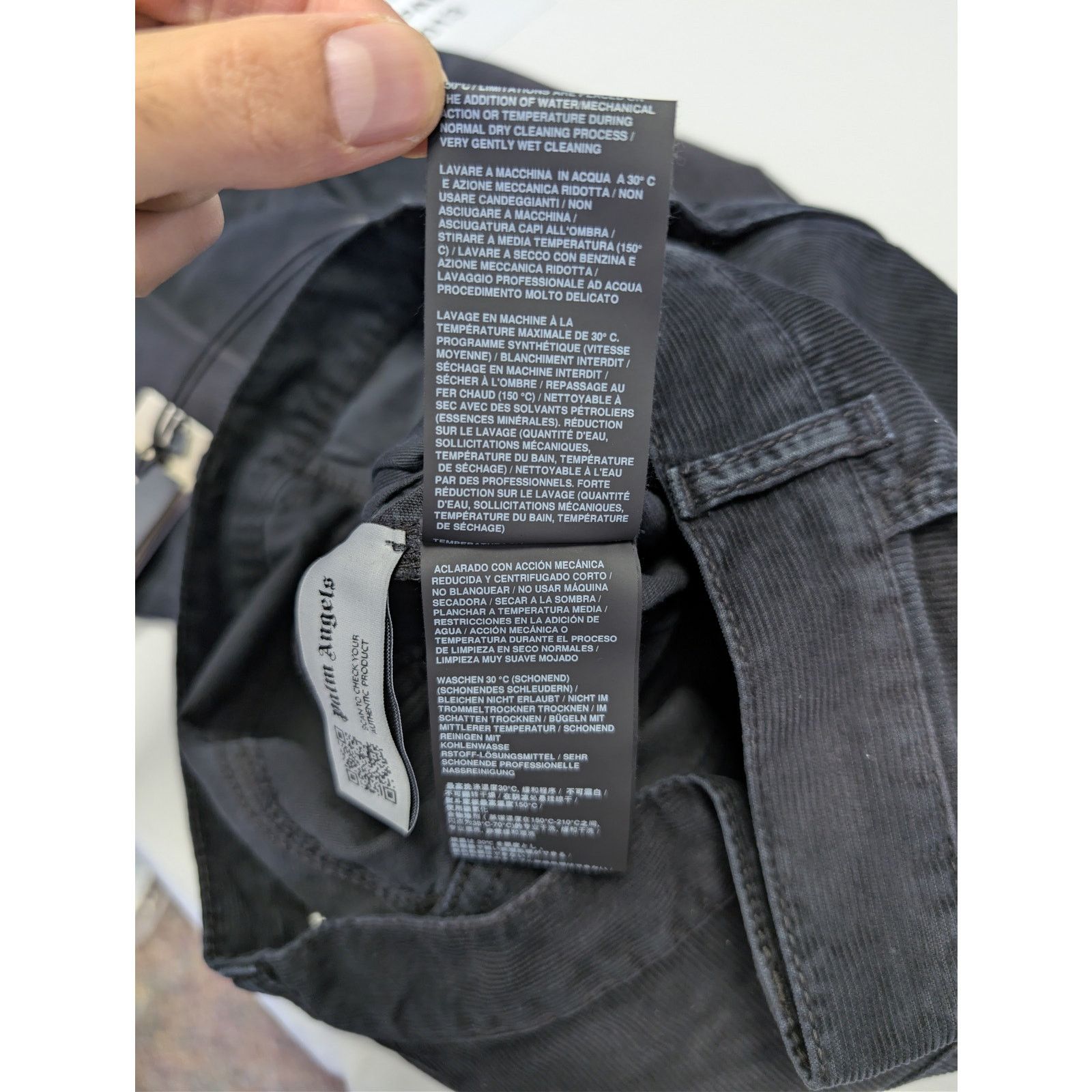 Palm Angels o1rshd1 Monogram Corduroy Denim Pants in Vintage Black Size US 32 / EU 48 - 19 Thumbnail
