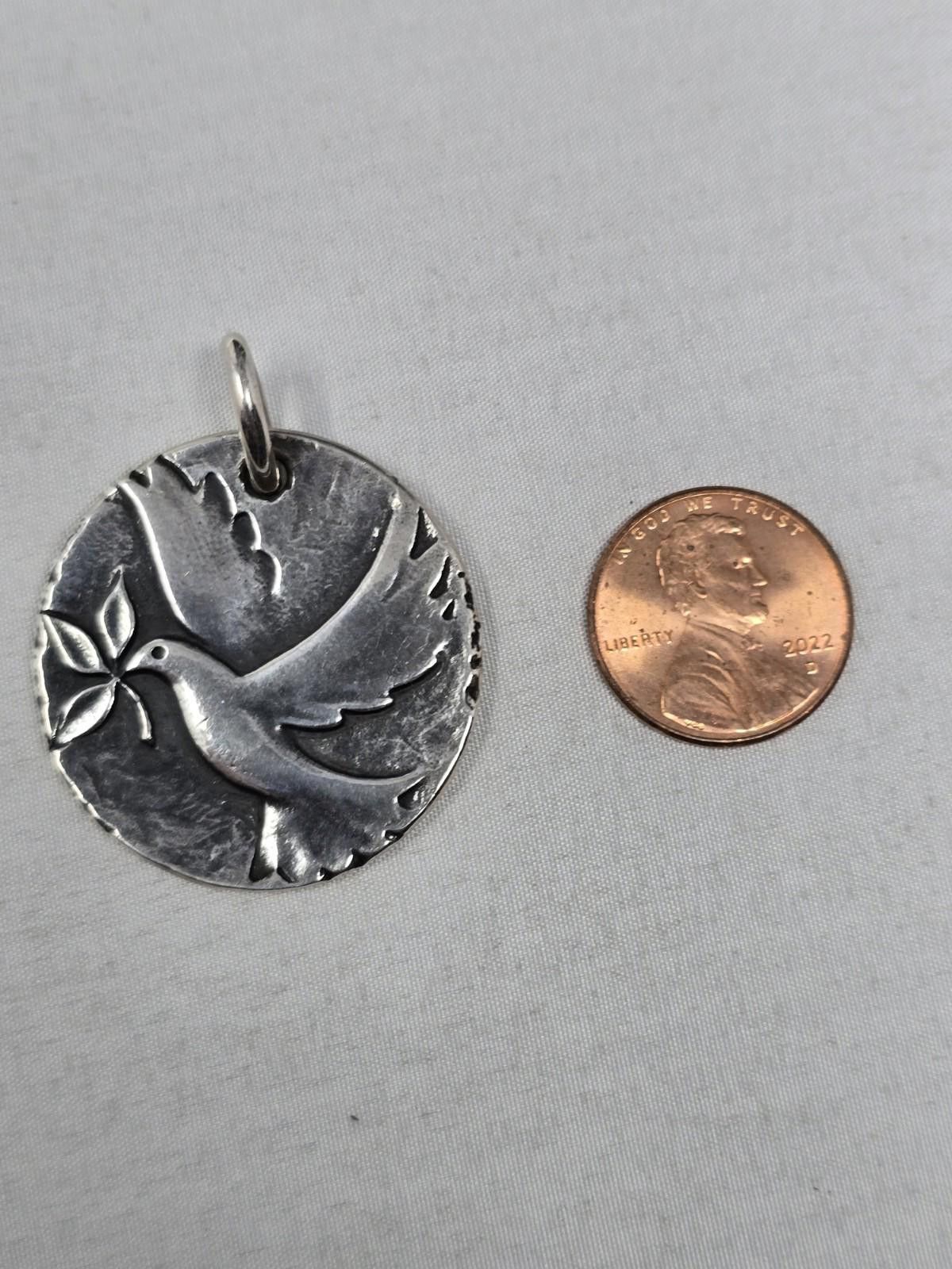 Other Retired Rare James Avery Serenity Dove of Peace Pendant Size ONE SIZE - 4 Thumbnail