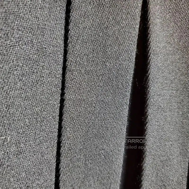 Givenchy Givenchy Black Pleated Midi Skirt for Women . Size 23" - 7 Thumbnail