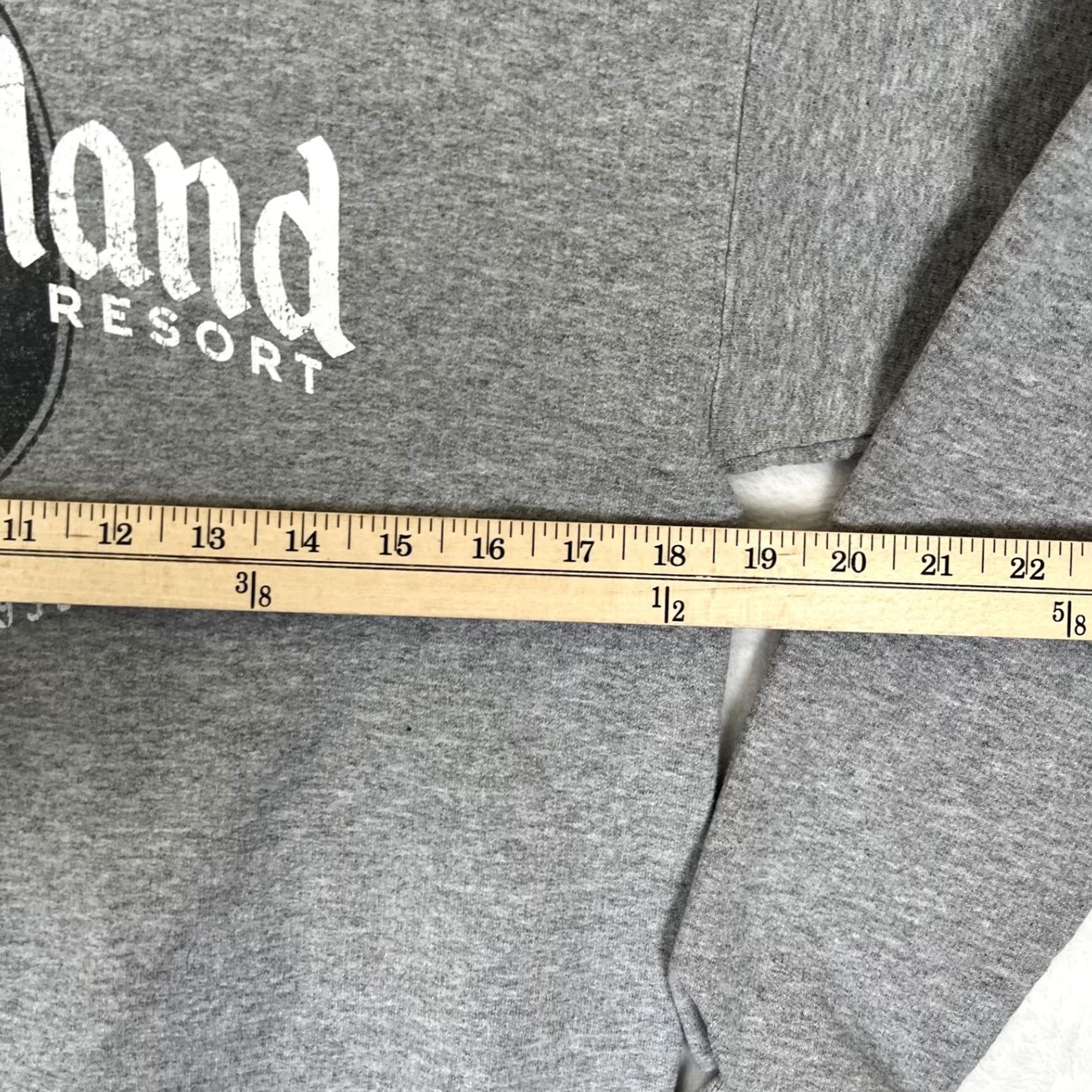 Disney VINTAGE Disney Parks Disneyland Resort Sweatshirt Mens Small Gray Mickey Crew Neck Long Sleeve Graphic Print Logo All Seasons Cotton Polyester Fleece Size US S / EU 44-46 / 1 - 4 Thumbnail