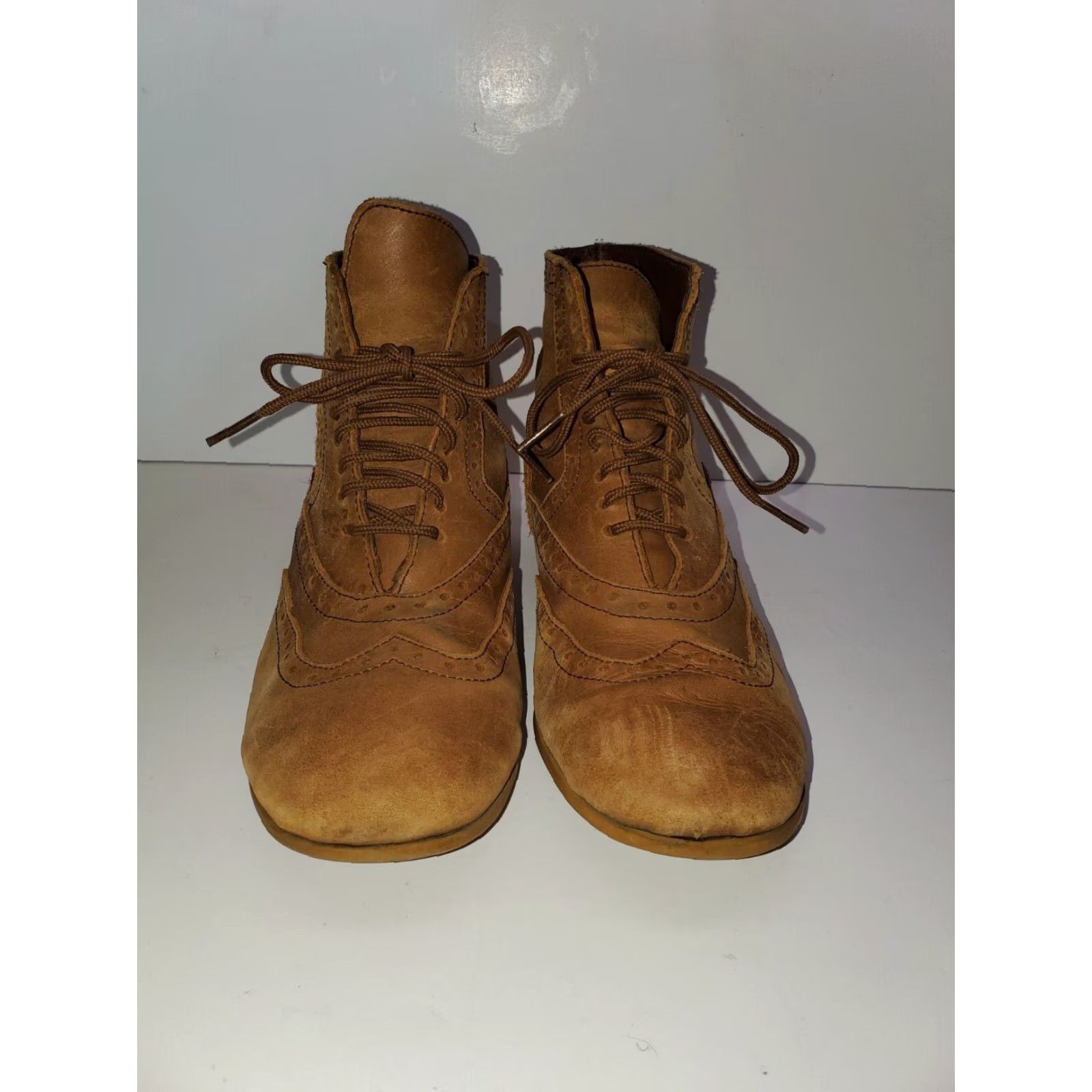 Vintage VINTAGE OLIBERTE Signature Wingtip Wedge Ankle Boots Womens Size 40 Cognac Brown Size US 10 / IT 40 - 4 Thumbnail