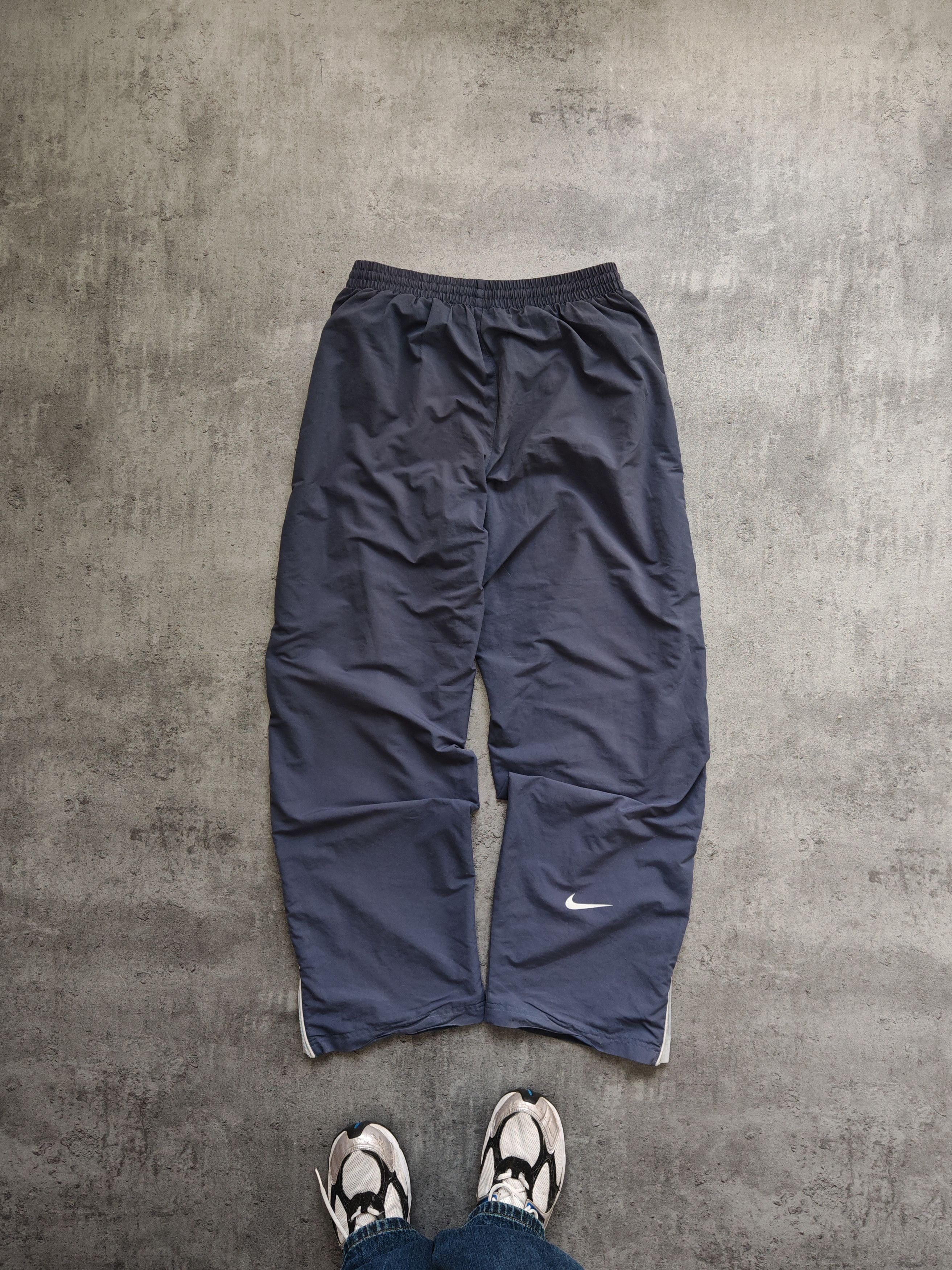 Nike Vintage Nike Big logo Sweatpants Gorpcore y2k Drill Size US 40 / EU 56 - 1 Thumbnail