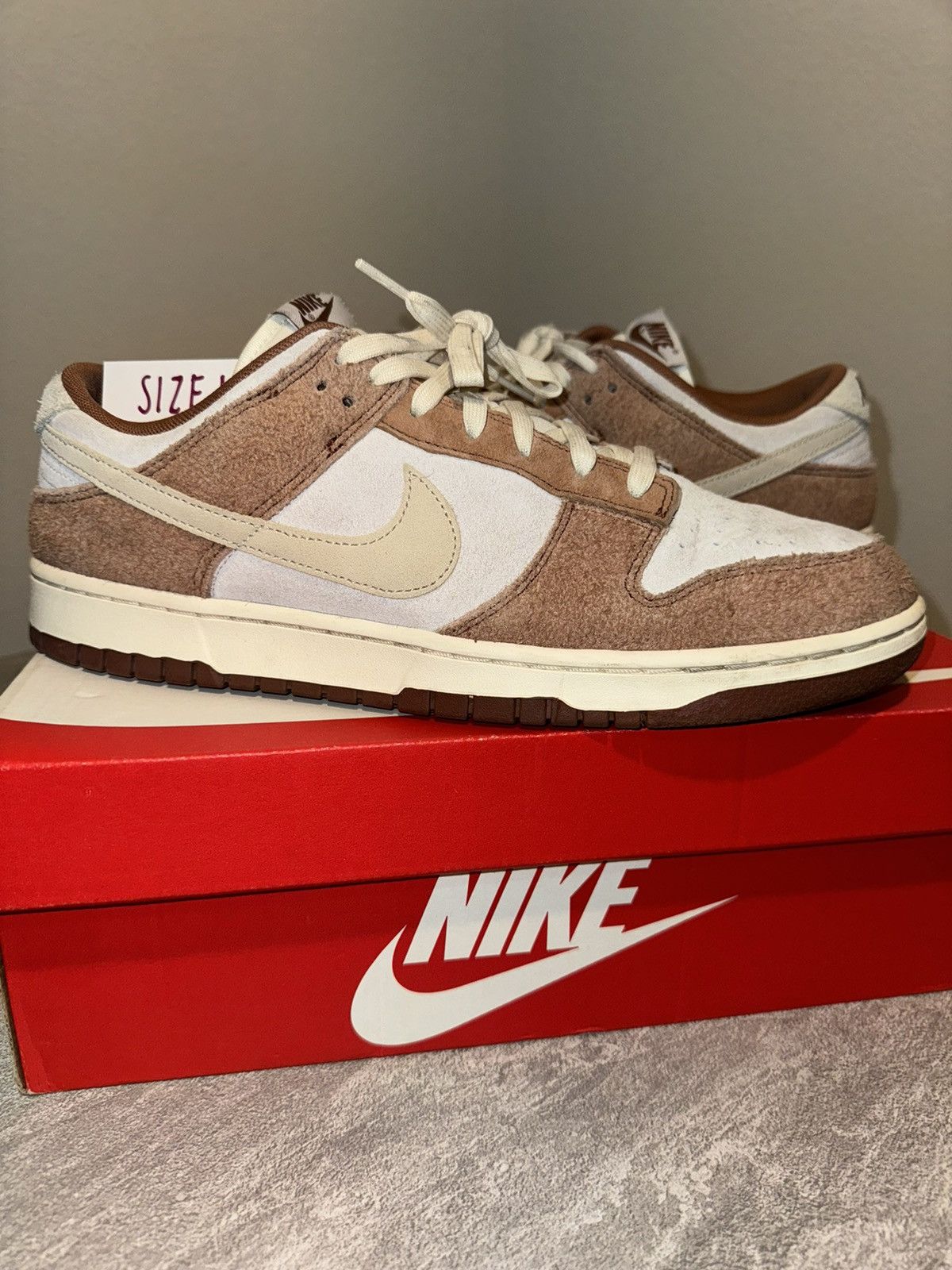 Nike Nike Medium Curry Dunks Size US 12 / EU 45 - 1 Thumbnail