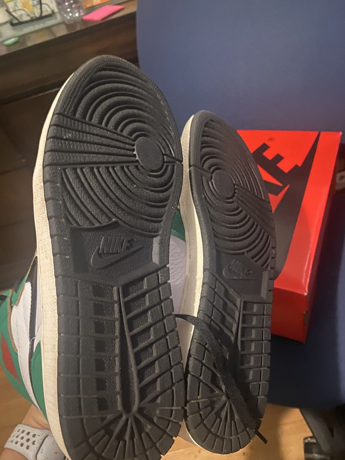 Jordan Brand Jordan 1 retro Lucky Green W Size US 9 / EU 42 - 6 Thumbnail